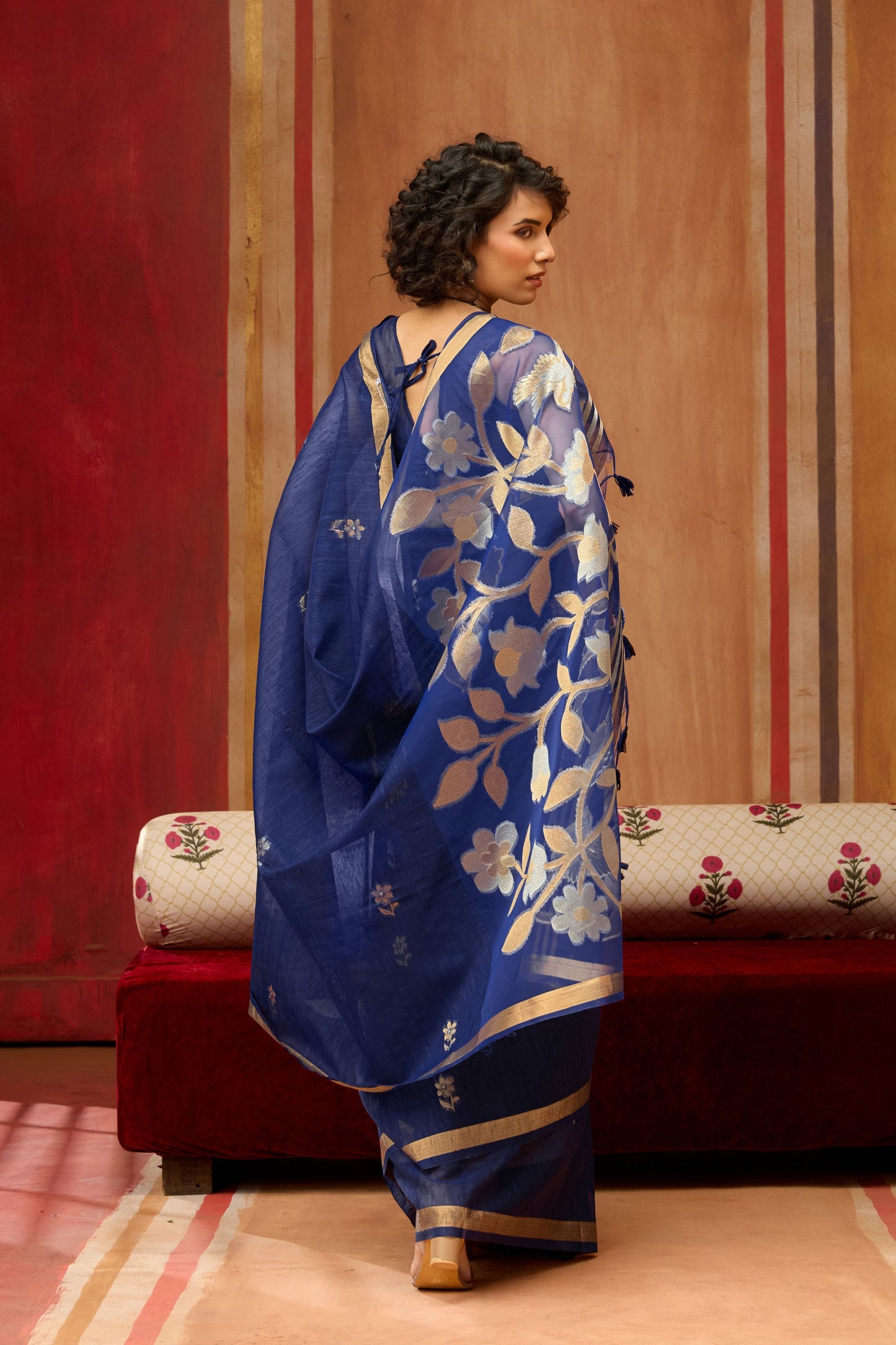 Royal Blue Silk Blend Saree with Gold Border Floral Woven Pallu