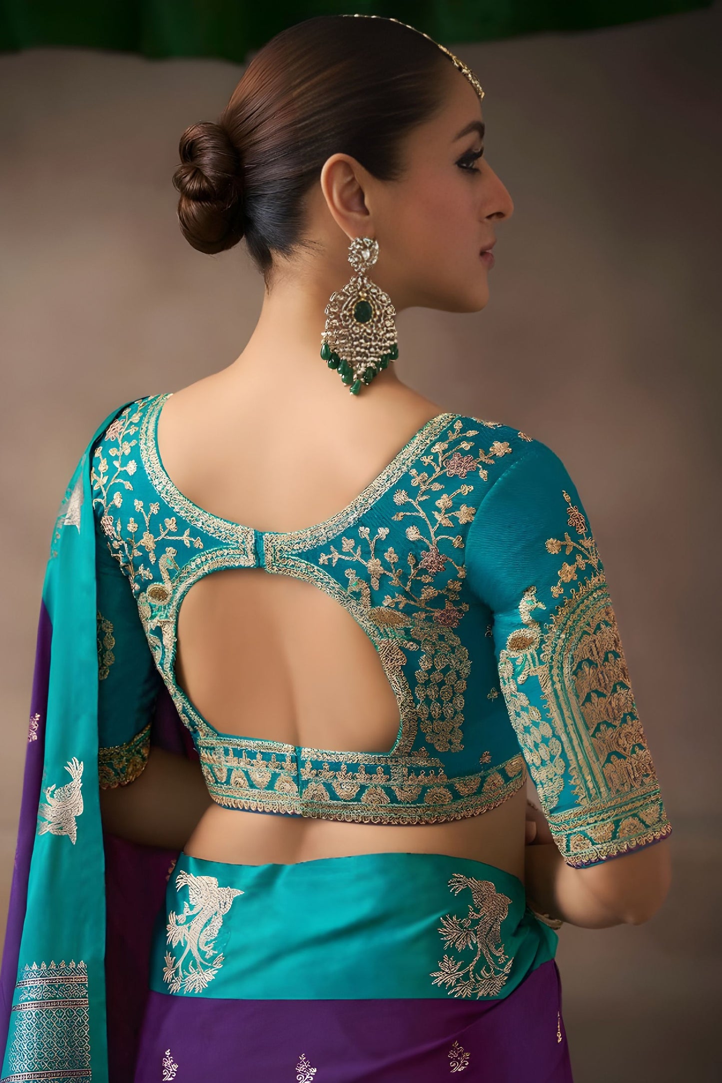 Purple Silk Saree with Contrast Teal Blue Zari Border Traditional