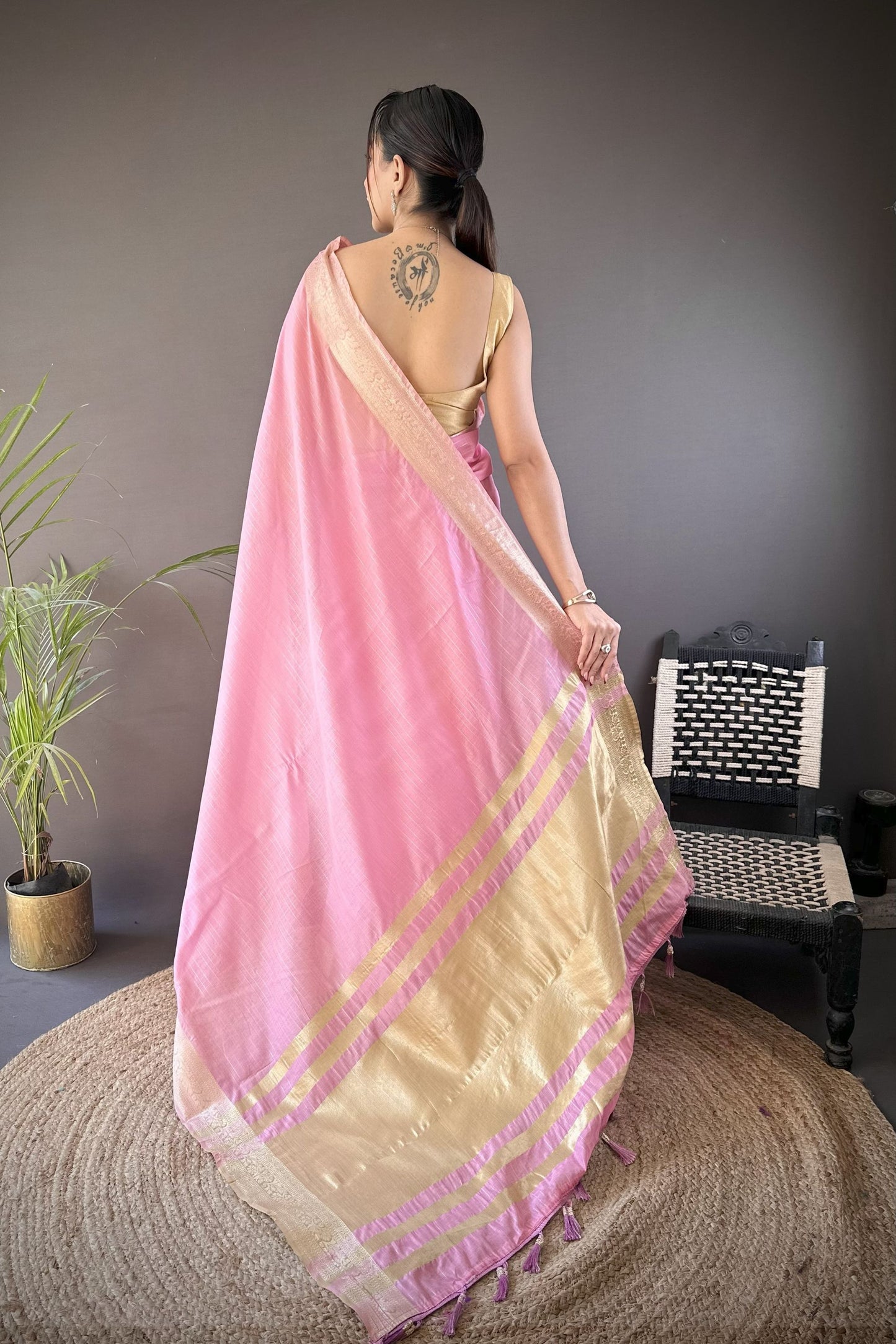 Pink Linen Silk Saree with Golden Zari Border Tassel Pallu