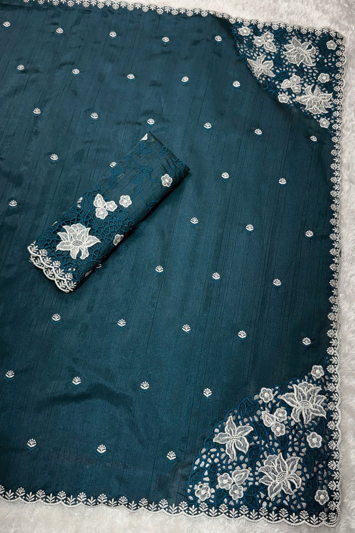 Striking Teal Blue Cotton Saree with Thread Embroidery Work for Women