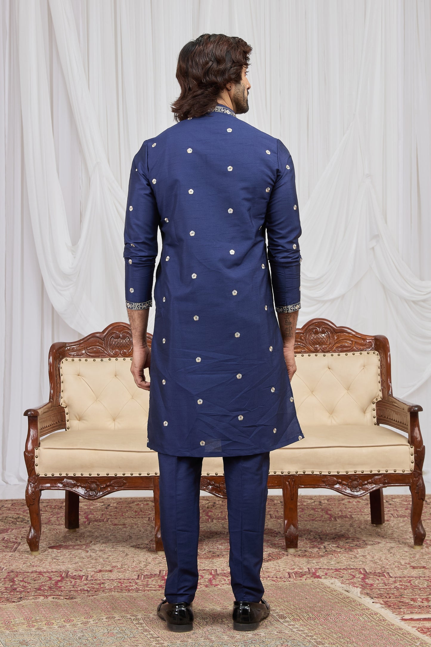 Handsome Navy Blue Art Silk Embroidered Wedding Kurta Pyjama for Men with Cream Stole