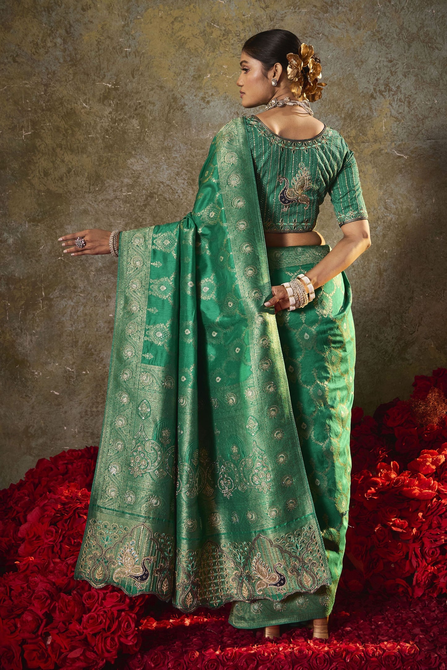 Royal Green Banarasi Silk Saree Heavy Zari Weaving Embroidered Blouse