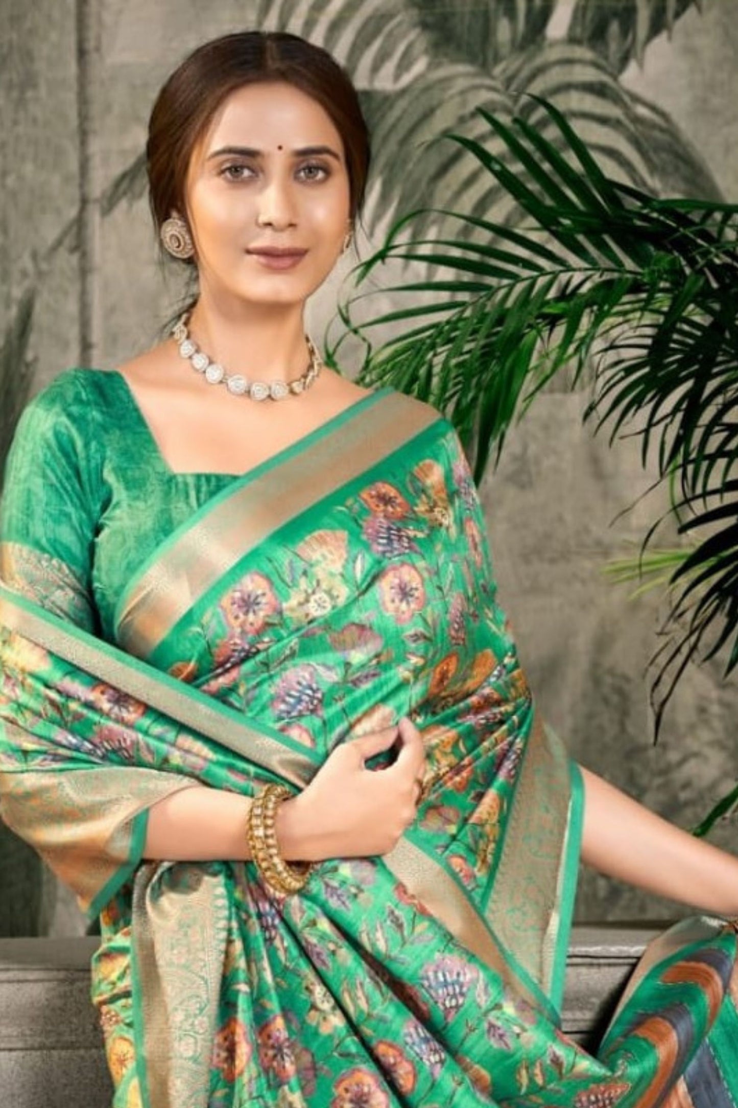 Elegant Green Banarasi Silk Saree for Wedding Festive Wear