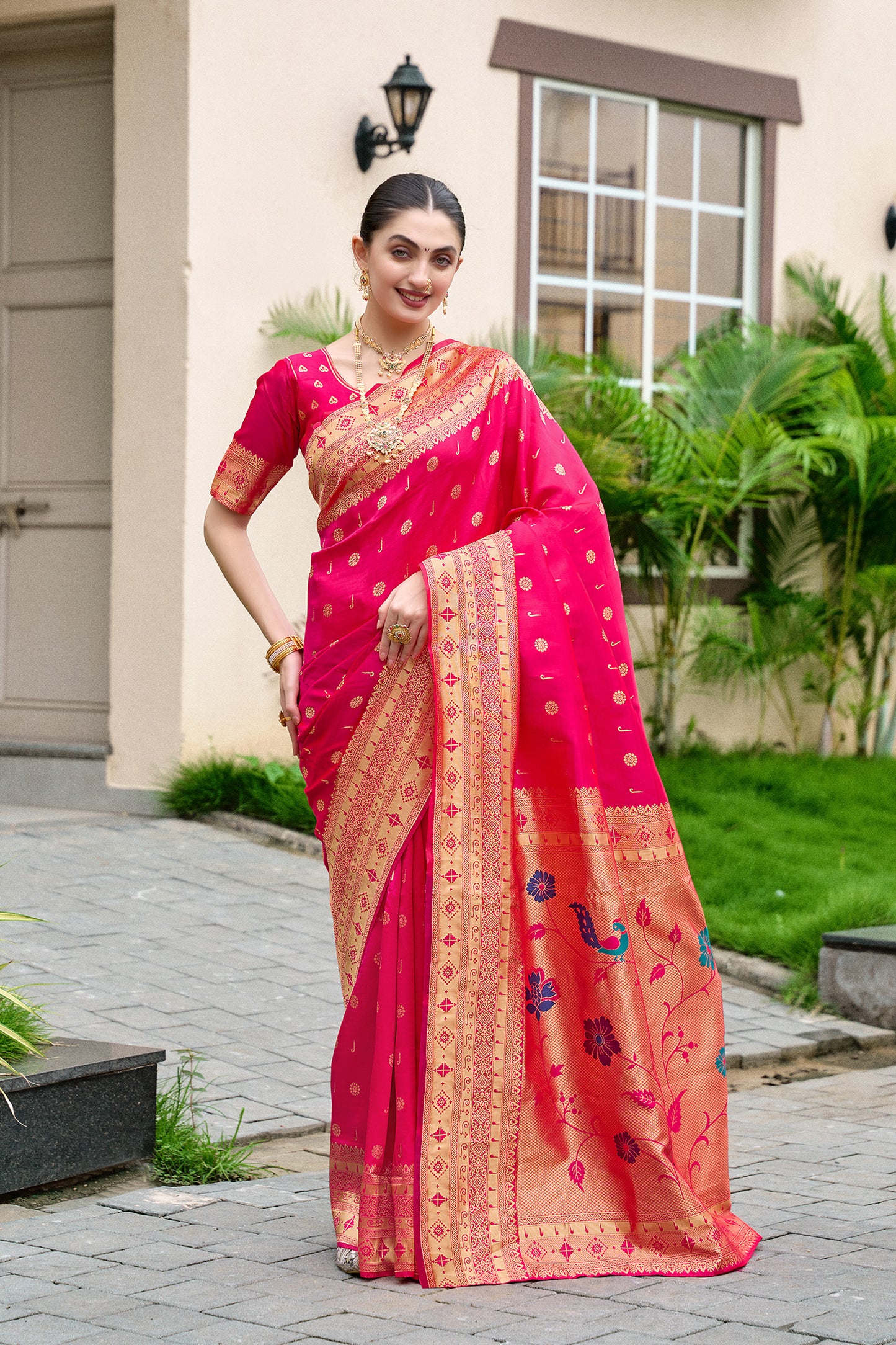 Designer Pink Banarasi Silk Saree Floral Pallu