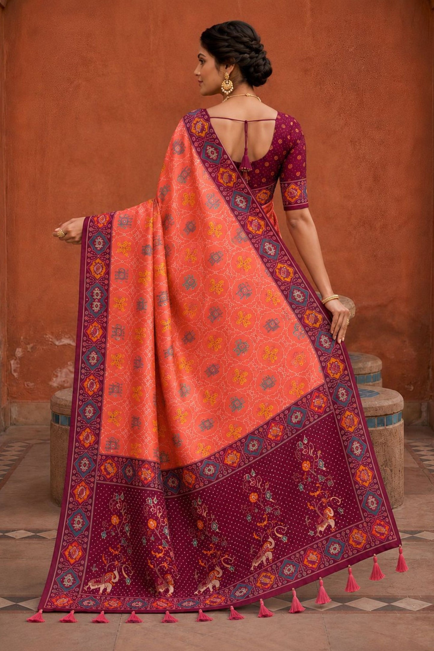 Beautiful Pink Patola Silk Woven Meenakari Jacquard Designer Saree for Women