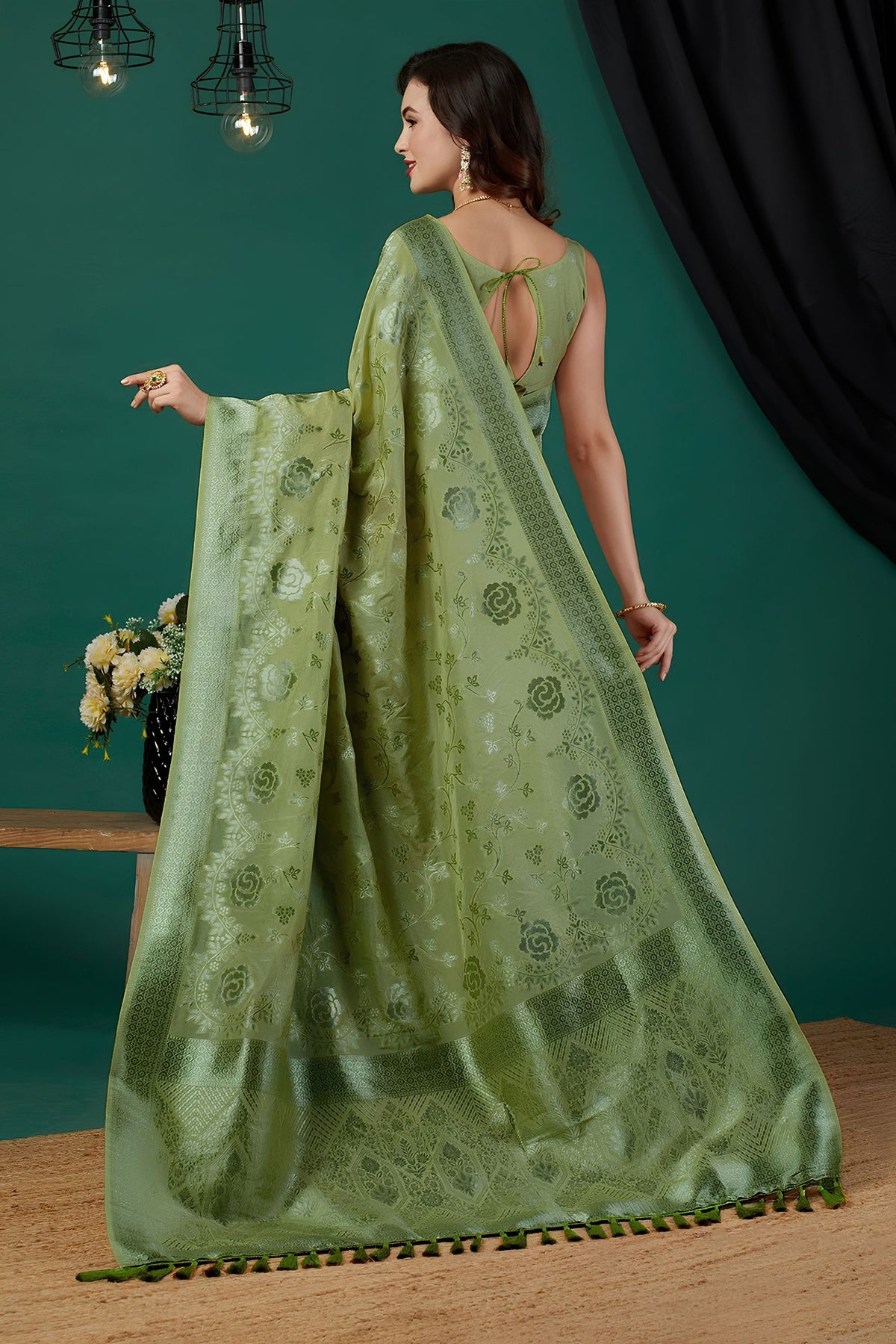 Graceful Olive Green Crepe Silk Floral Jari Weaving Designer Saree for Women