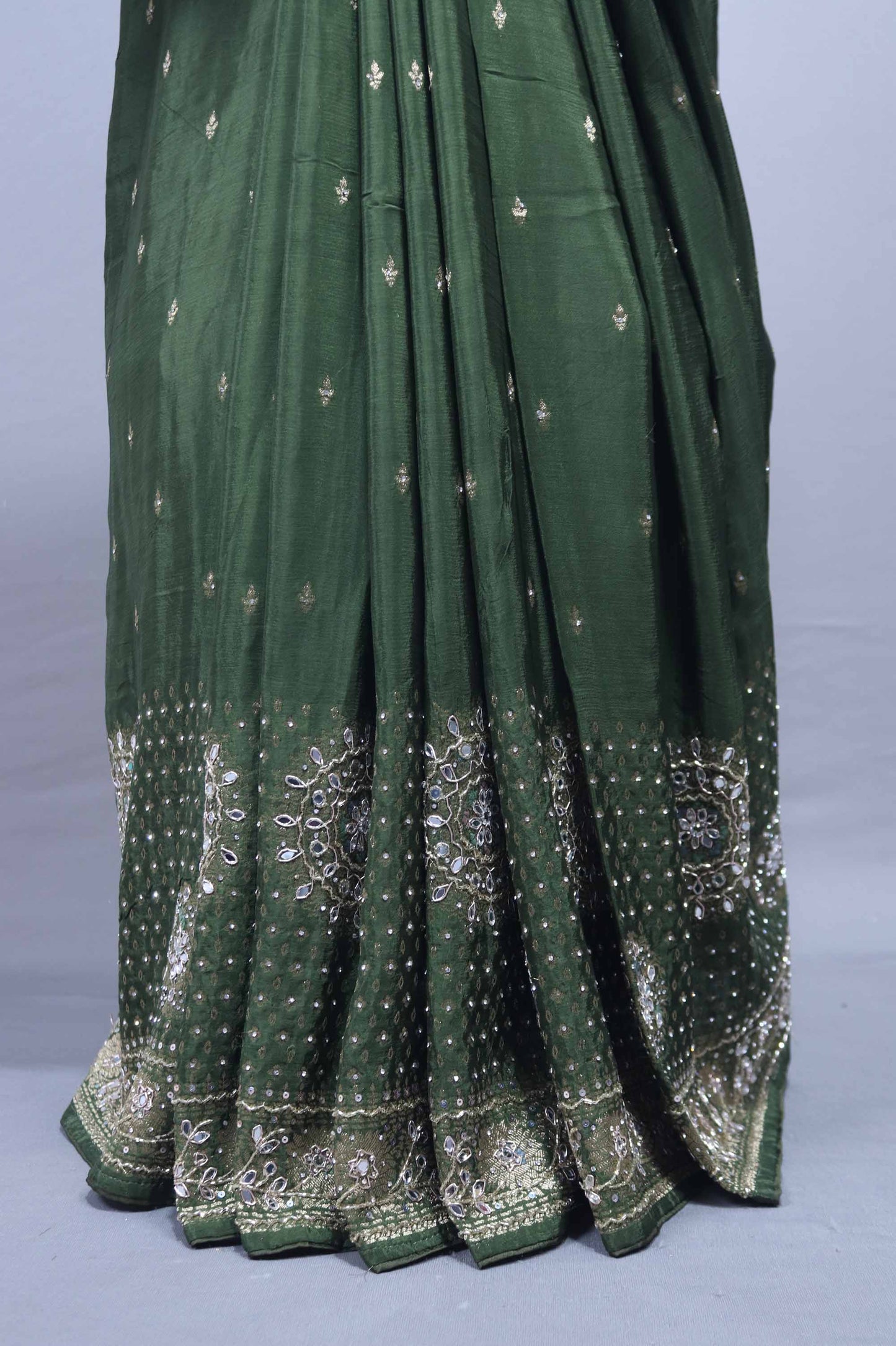 Green Embroidered Silk Saree with Zari Motifs Traditional Saree
