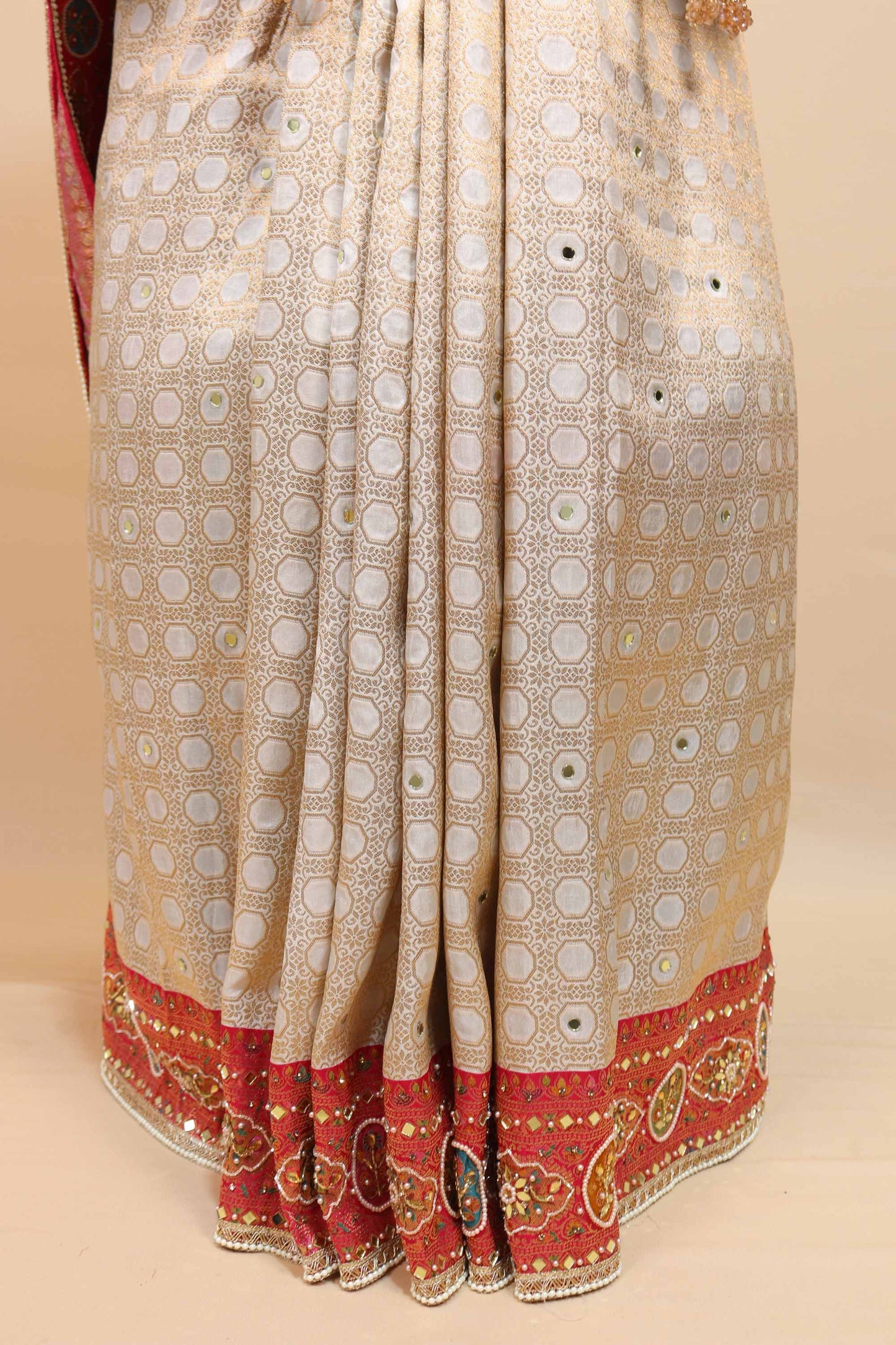 Cream Banarasi Silk Saree Pink Embroidered Border Designer Wear