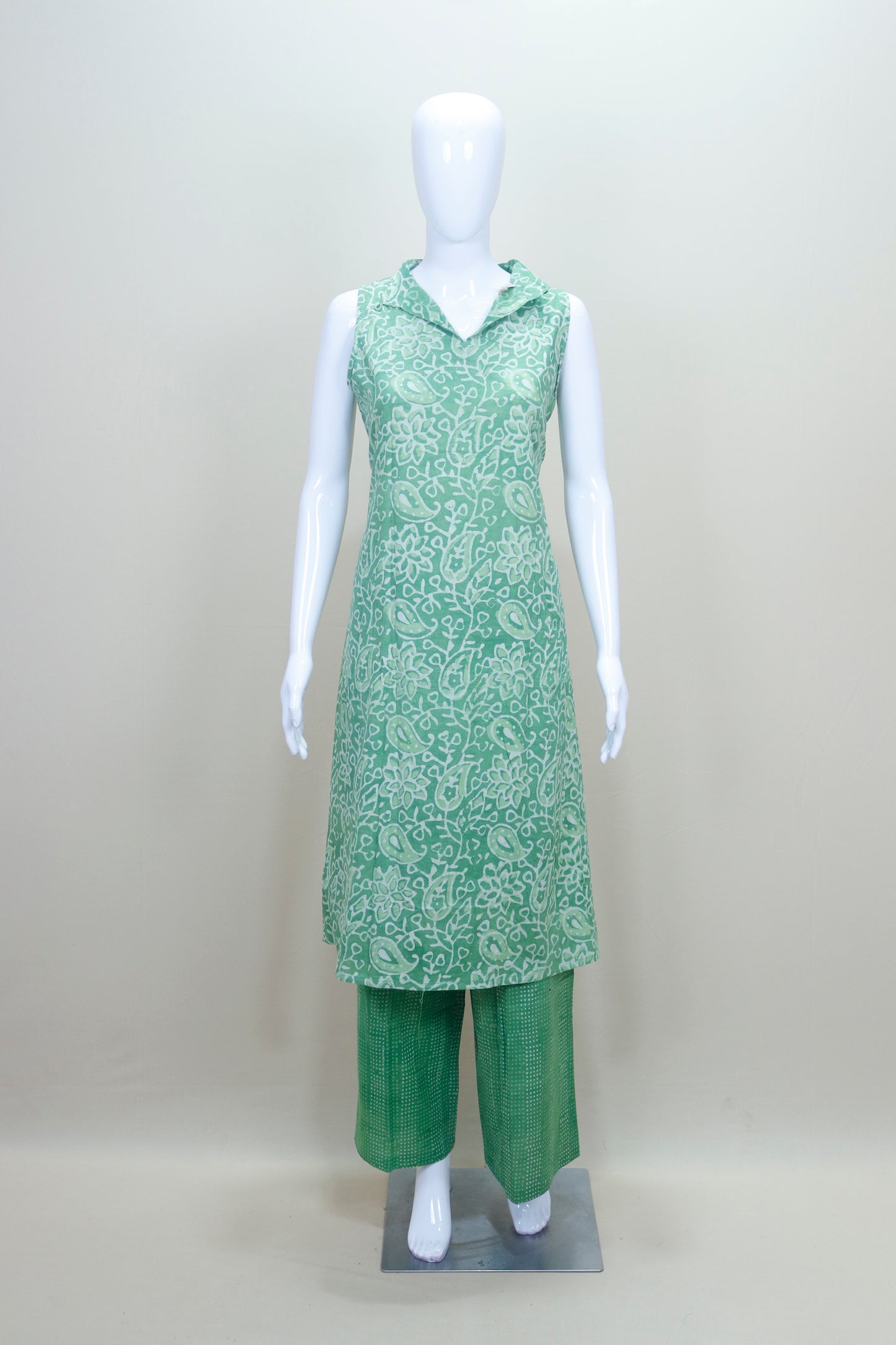 Green Sleeveless Printed Cotton Kurta with Pants Casual Summer Ethnic Wear