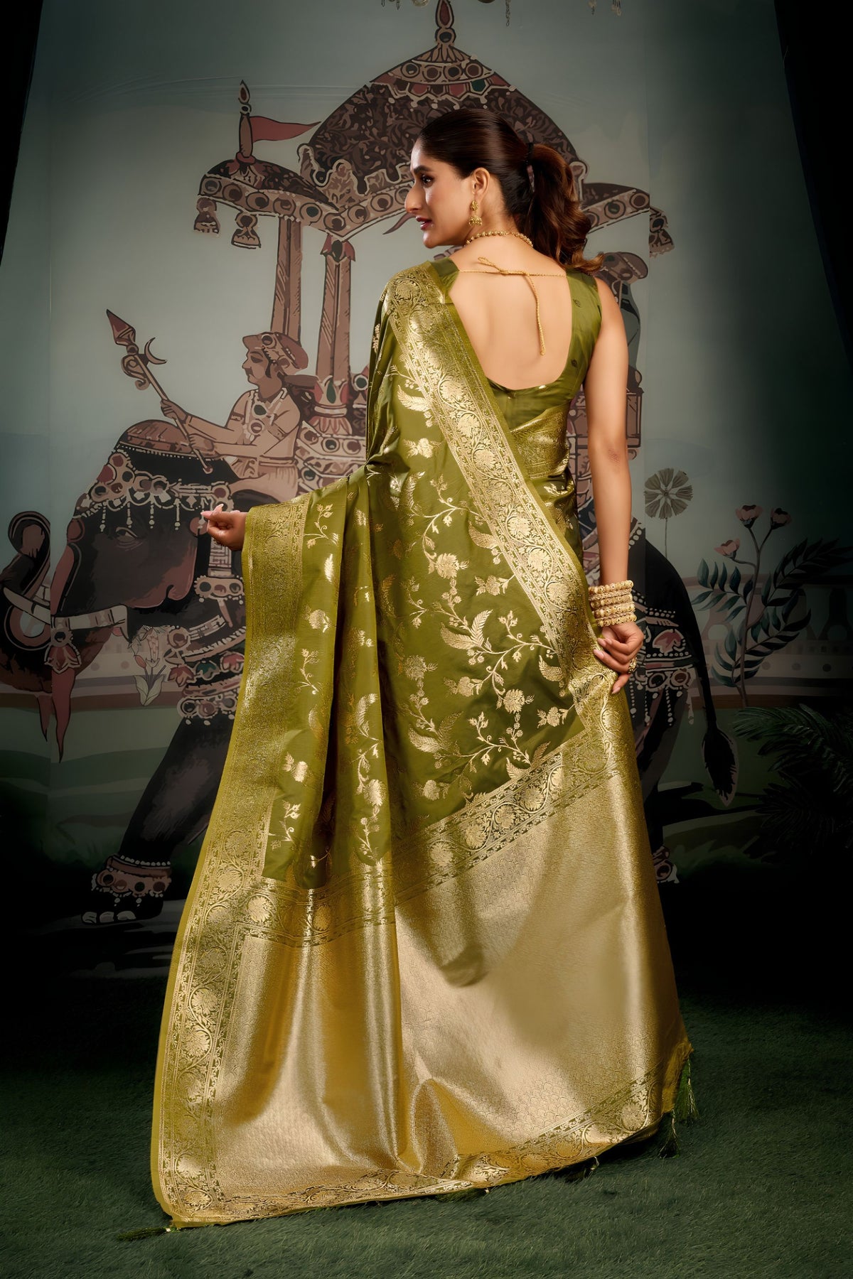 Regal Olive Green Premium Soft Silk Weaving Designer Saree for Women