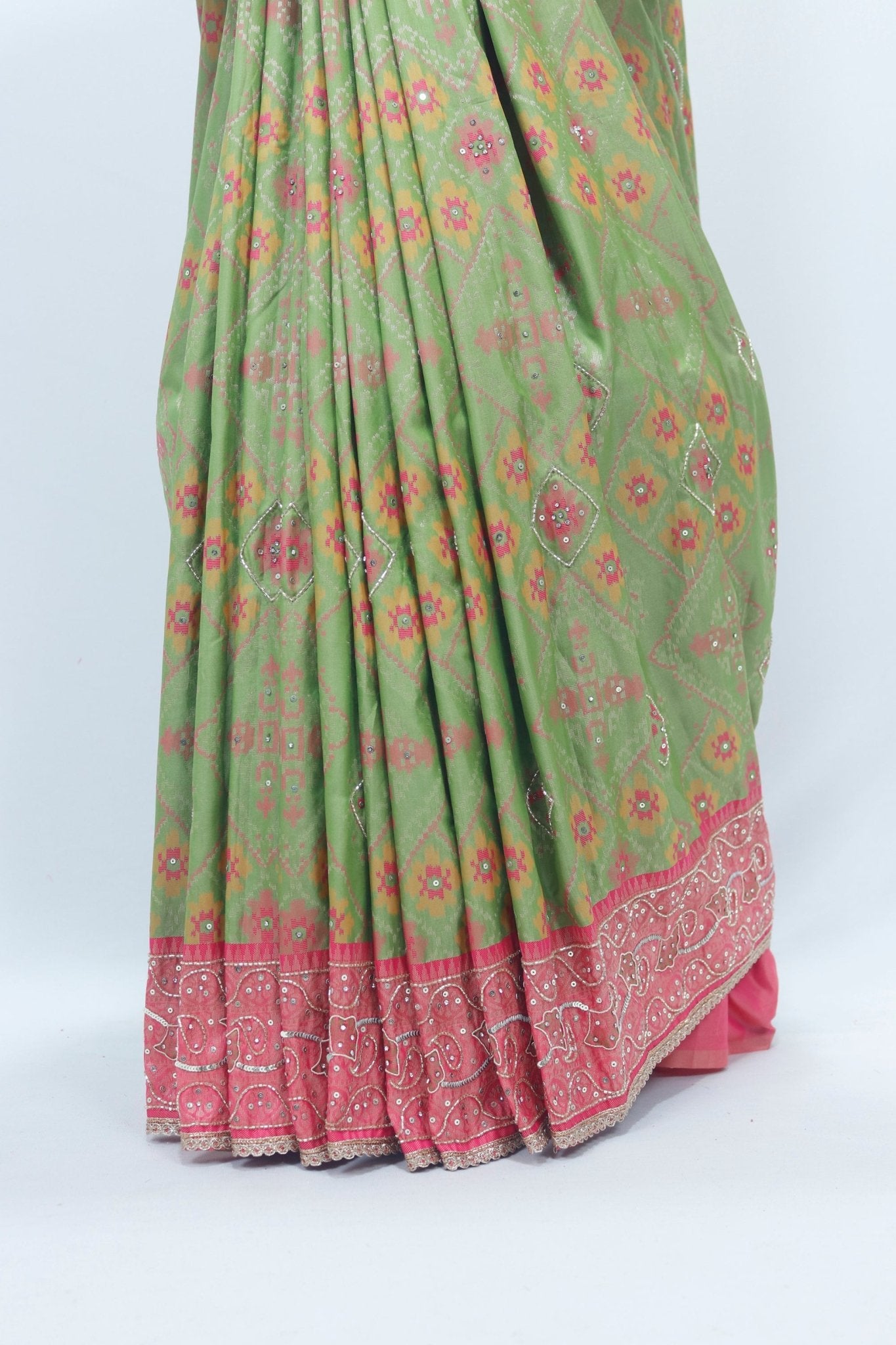 Elegant Green Bandhani Silk Saree with Pink Banarasi Zari Pallu for Weddings Festivals - Mangaldeep NX