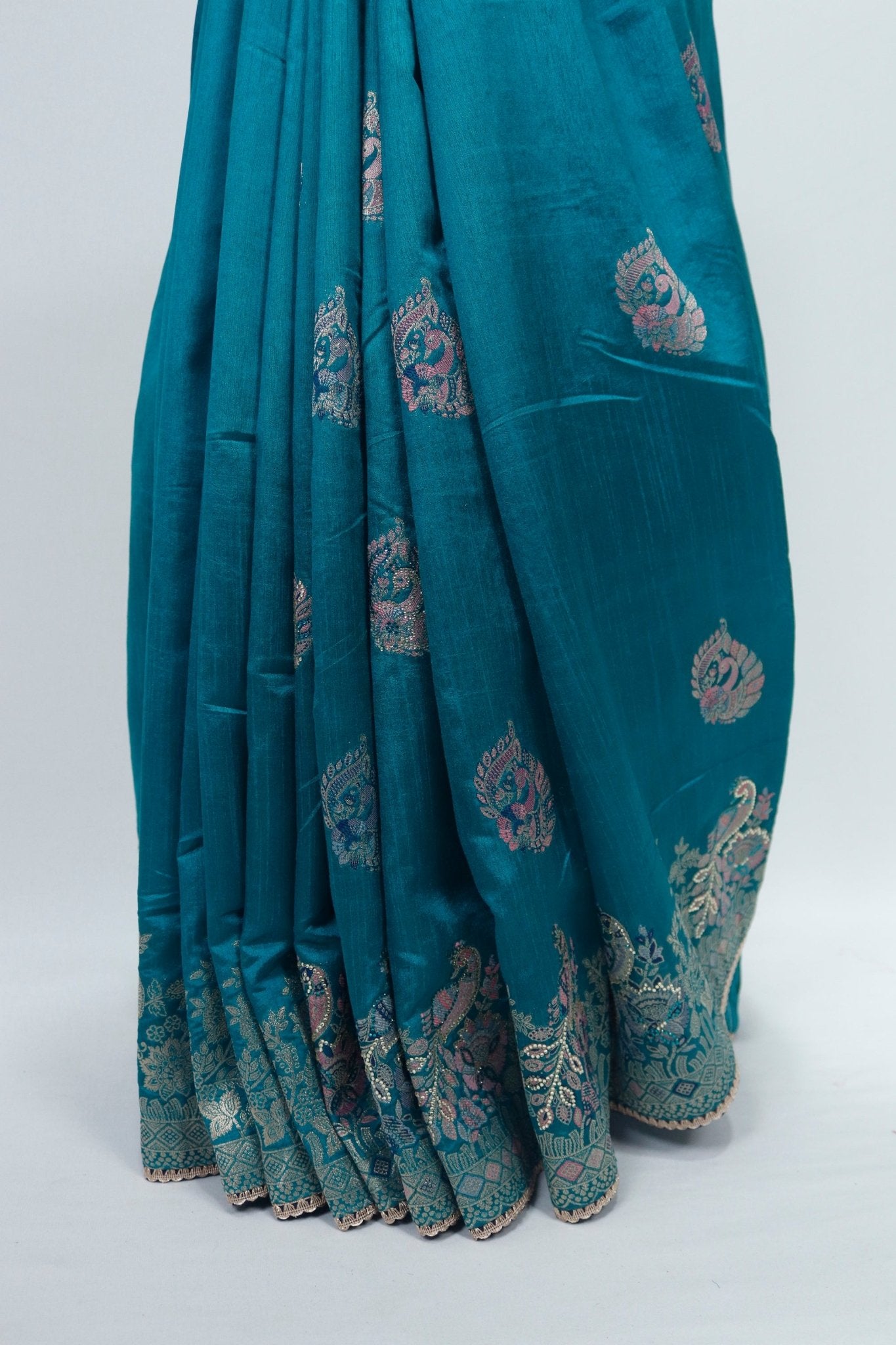Elegant Teal Blue Banarasi Silk Saree with Antique Zari Weaving & Paisley Motifs – Festive & Wedding Wear - Mangaldeep NX