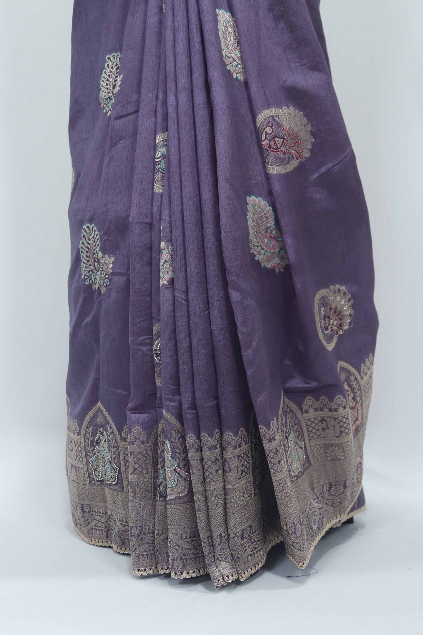 Lavender Banarasi Silk Saree with Silver Zari Embroidery and Temple Design Pallu - Mangaldeep NX