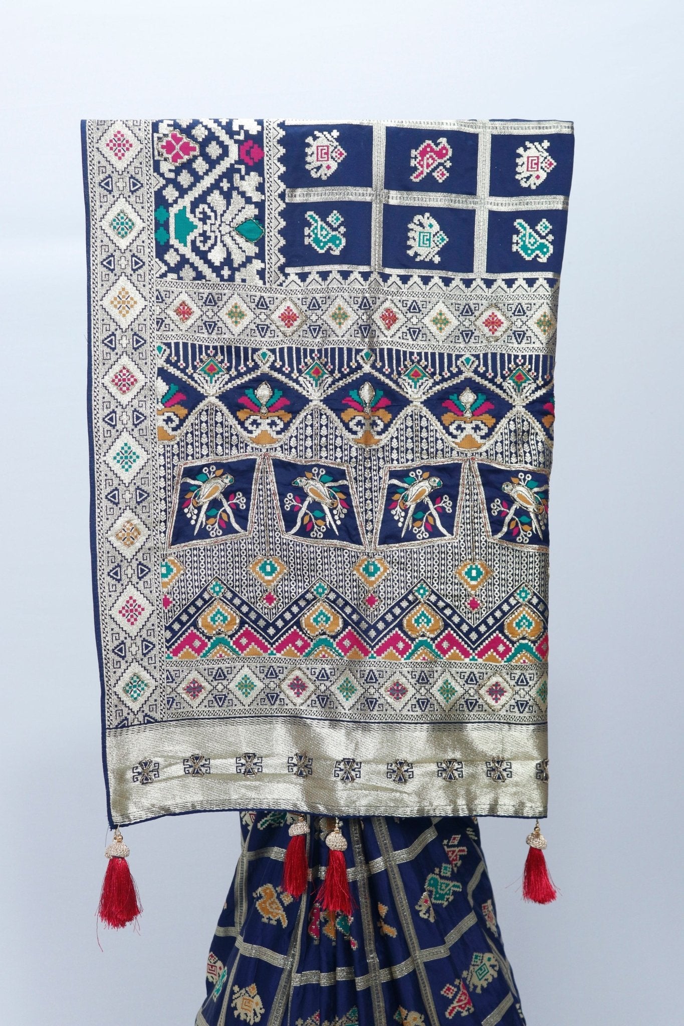 Navy Blue Patola Saree with Multicolor Traditional Weaving & Zari Border – Gujarati Silk Saree for Festive & Wedding Wear - Mangaldeep NX