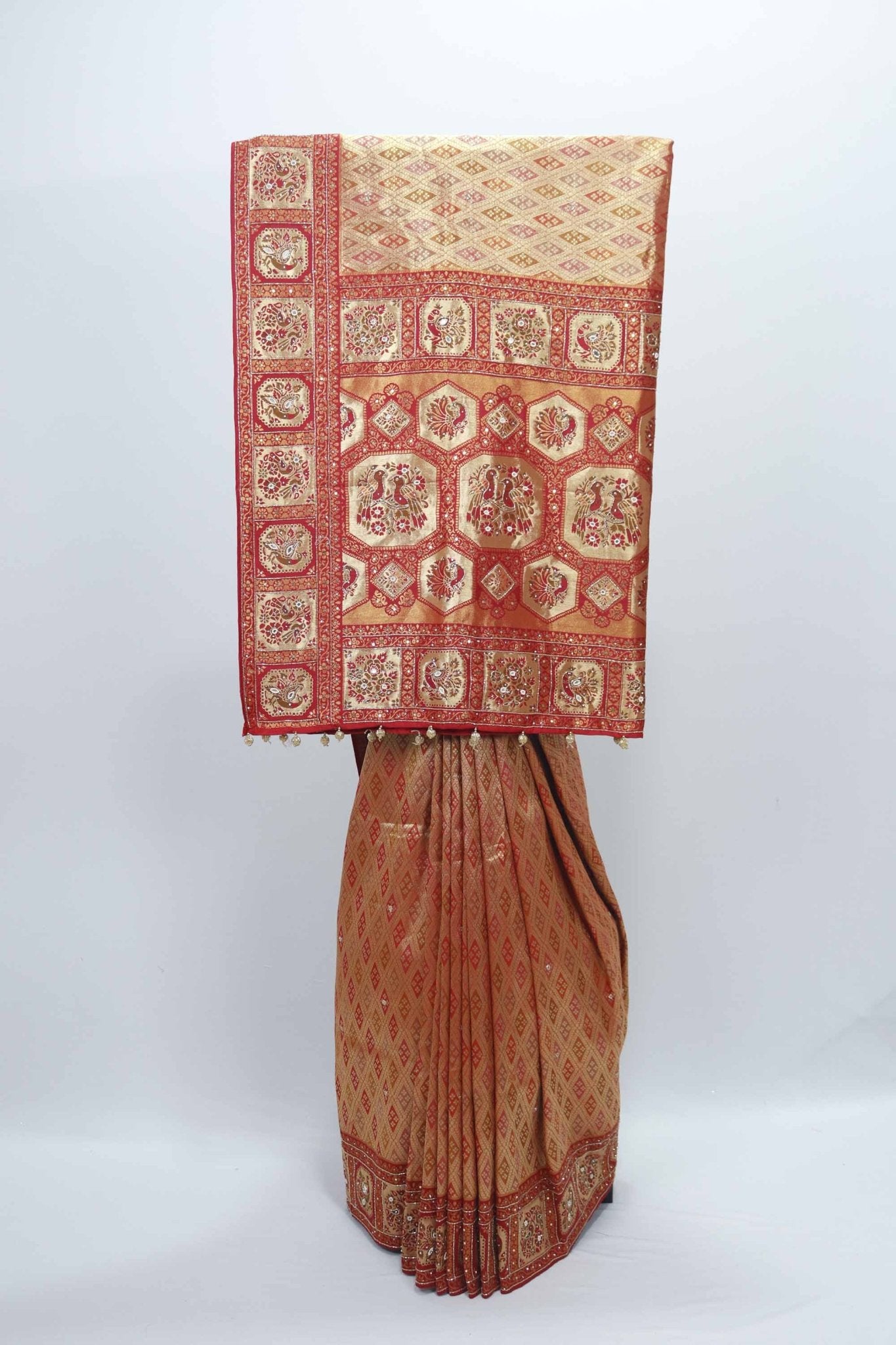 Orange and Red Kanjivaram Silk Saree with Heavy Zari Woven Pallu - Mangaldeep NX