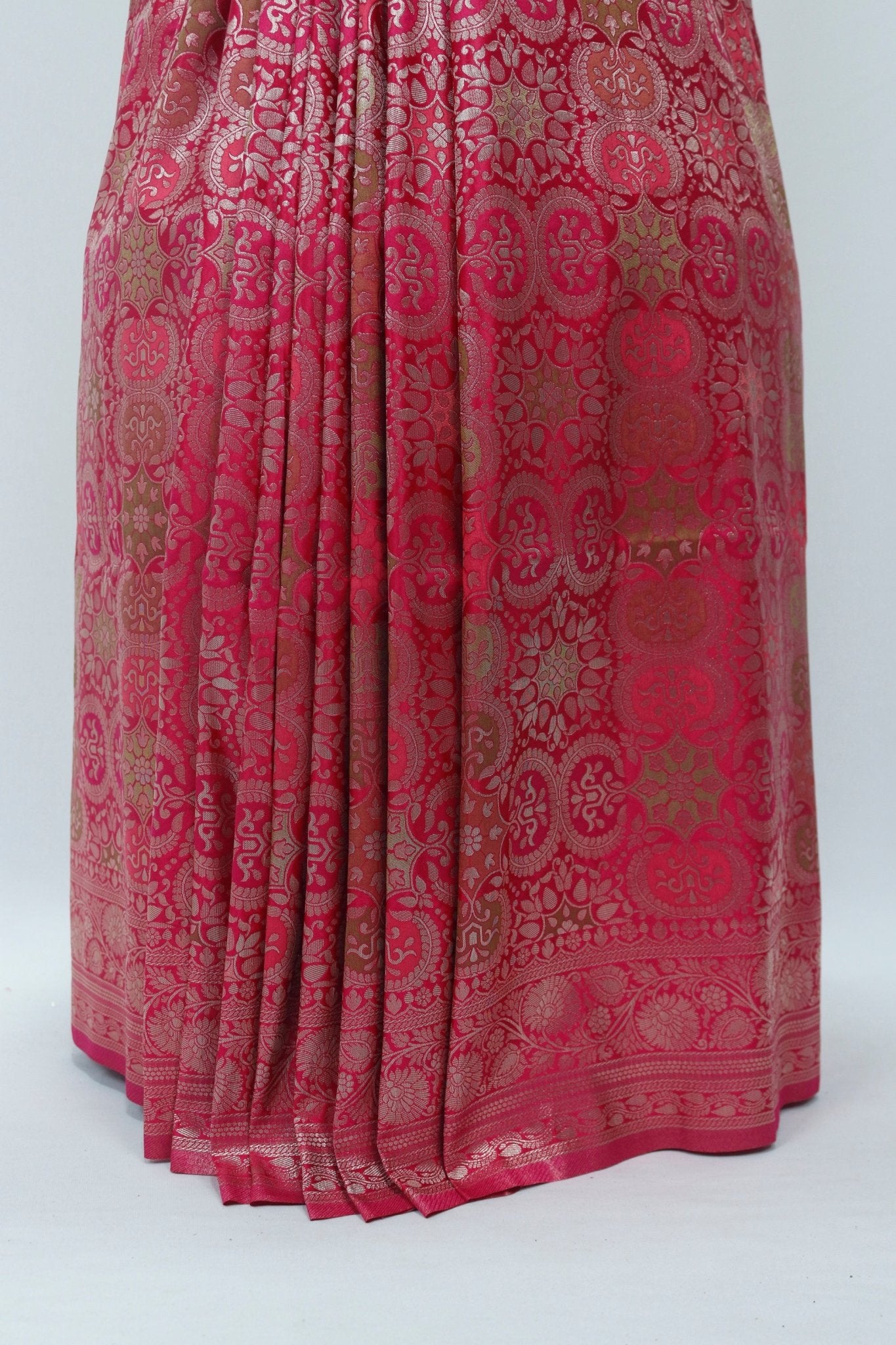 Rani Pink Banarasi Silk Saree with Intricate Gold Zari Weaving and Rich Pallu - Mangaldeep NX