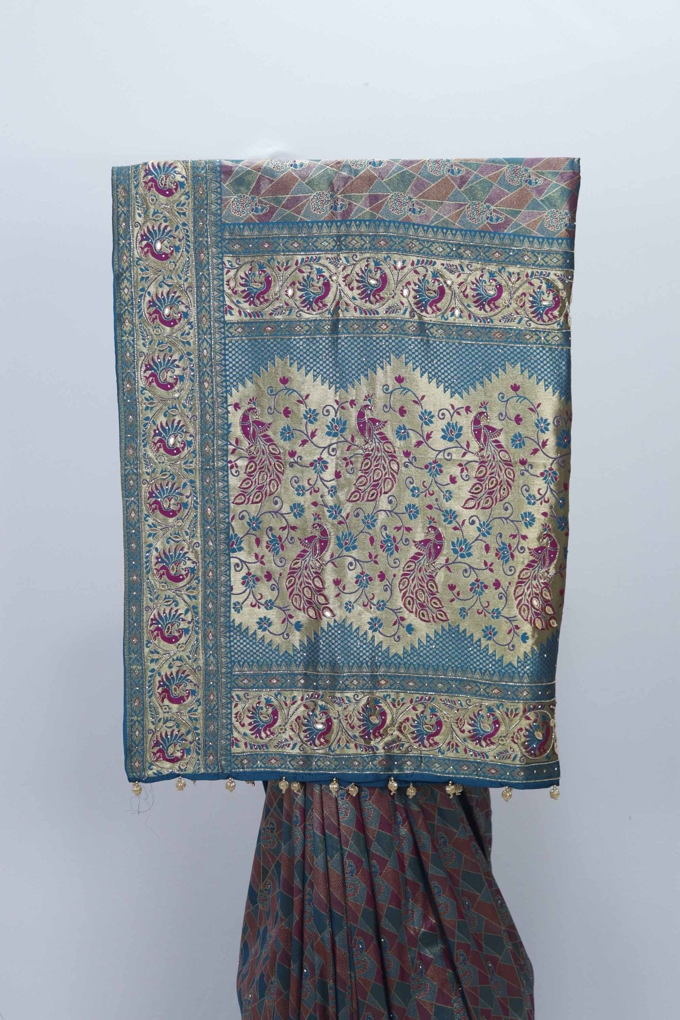 Teal and Maroon Kanjivaram Silk Saree with Zari Woven Cream Pallu - Mangaldeep NX