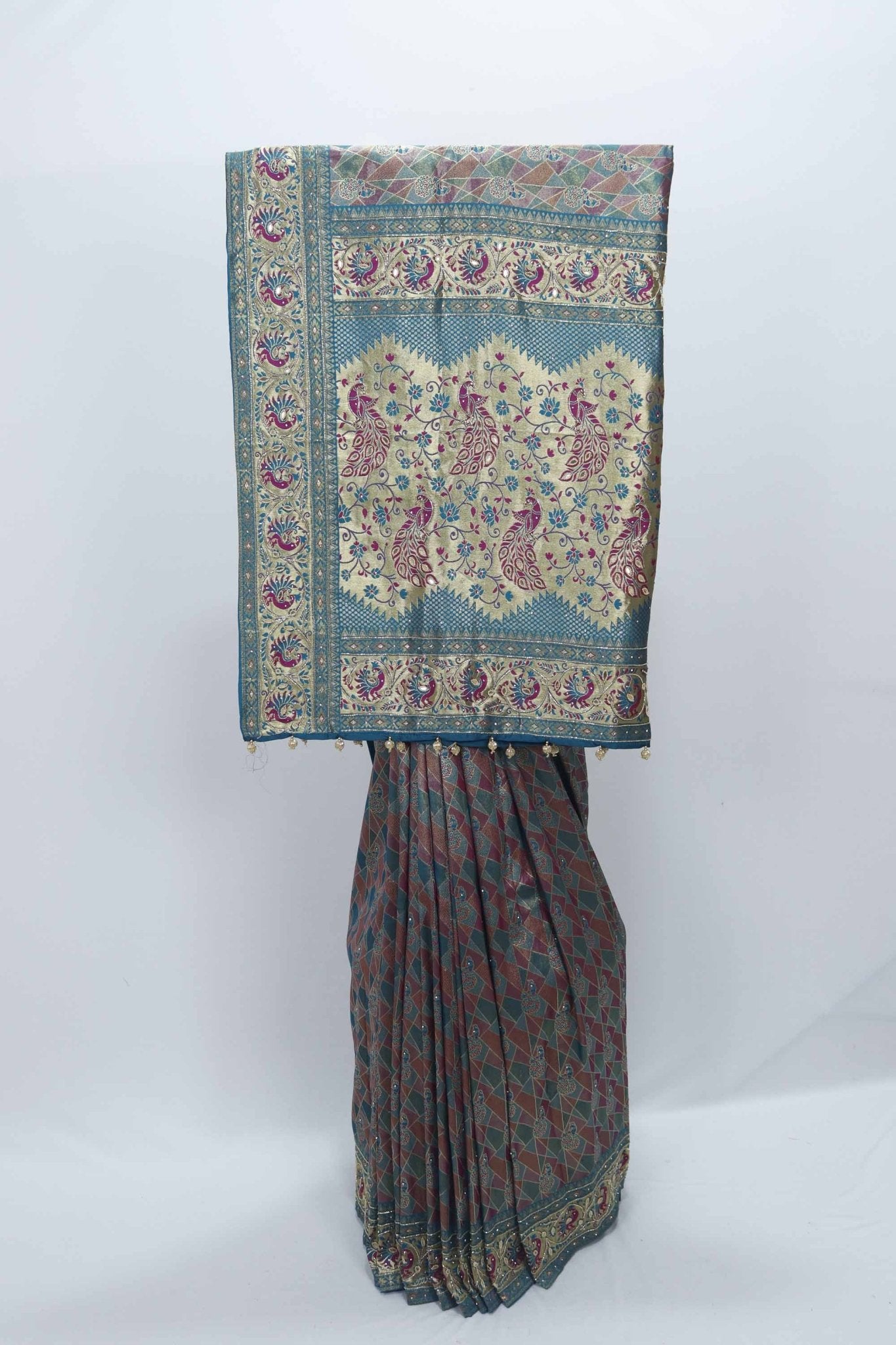 Teal and Maroon Kanjivaram Silk Saree with Zari Woven Cream Pallu - Mangaldeep NX