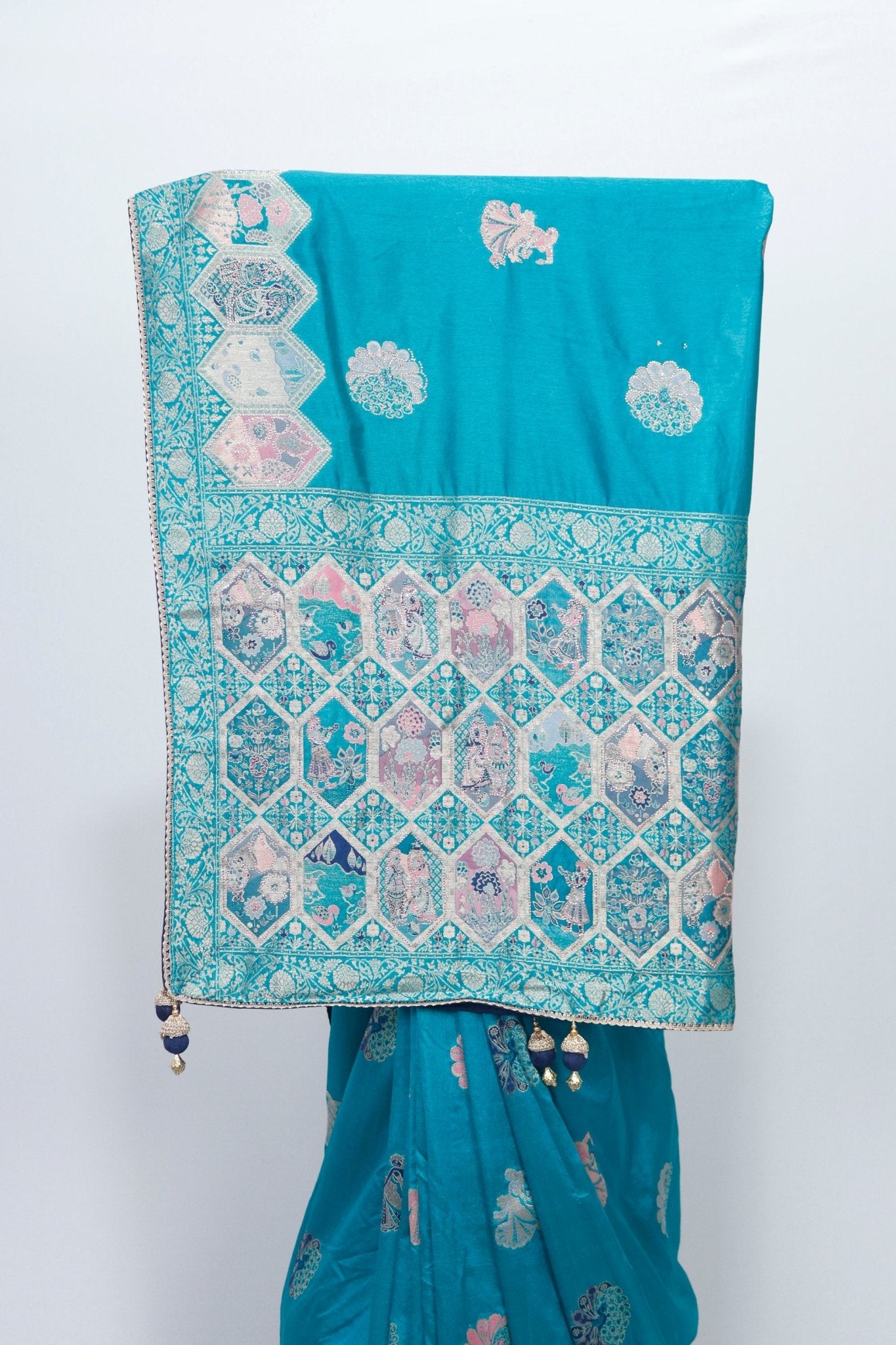 Teal Blue Banarasi Silk Saree with Zari Woven Traditional Motifs and Meenakari Pallu - Mangaldeep NX