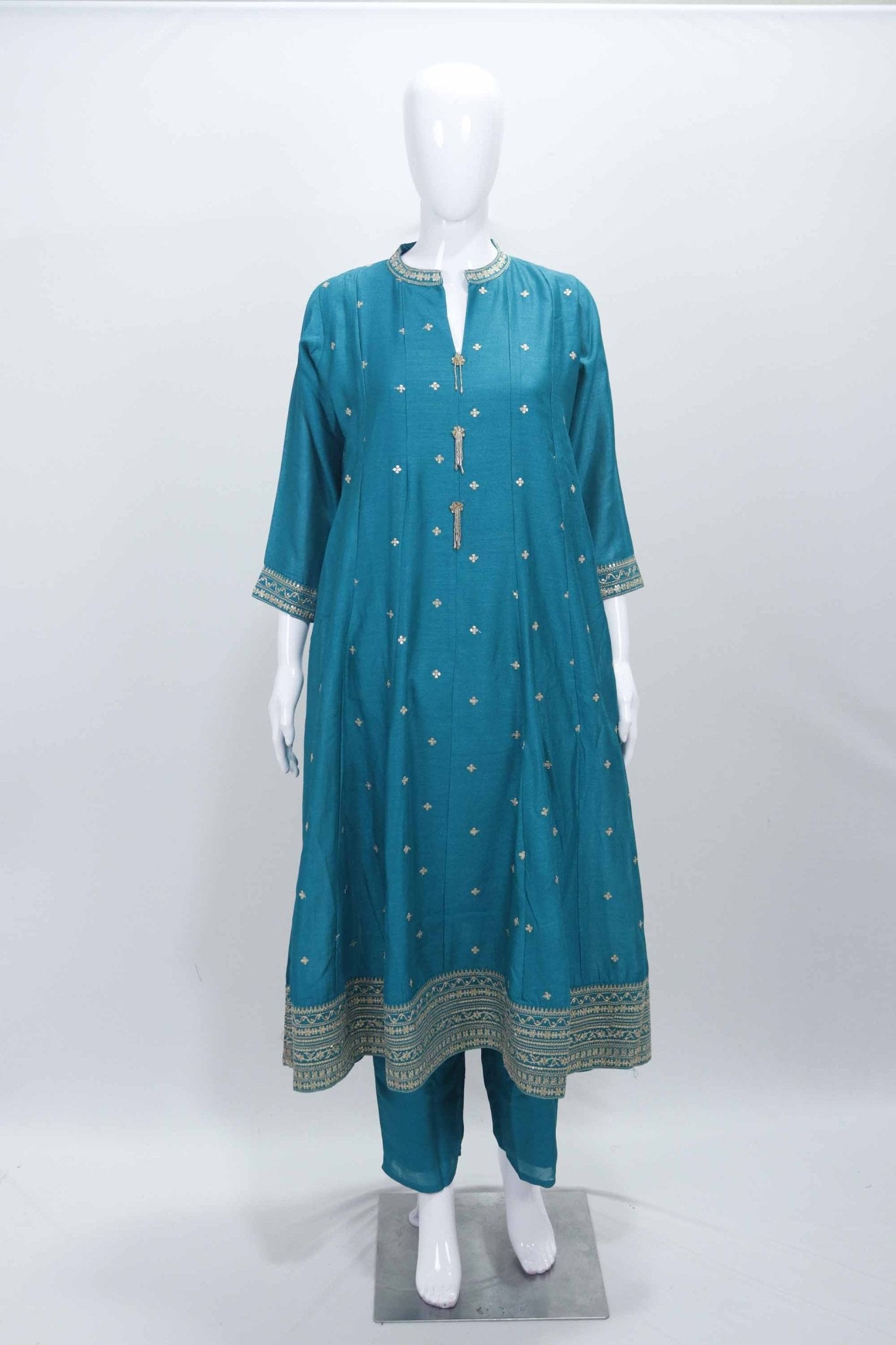 Turquoise Green Embroidered Straight Kurta Set with Zari Tassel Detailing and Matching Dupatta - Mangaldeep NX
