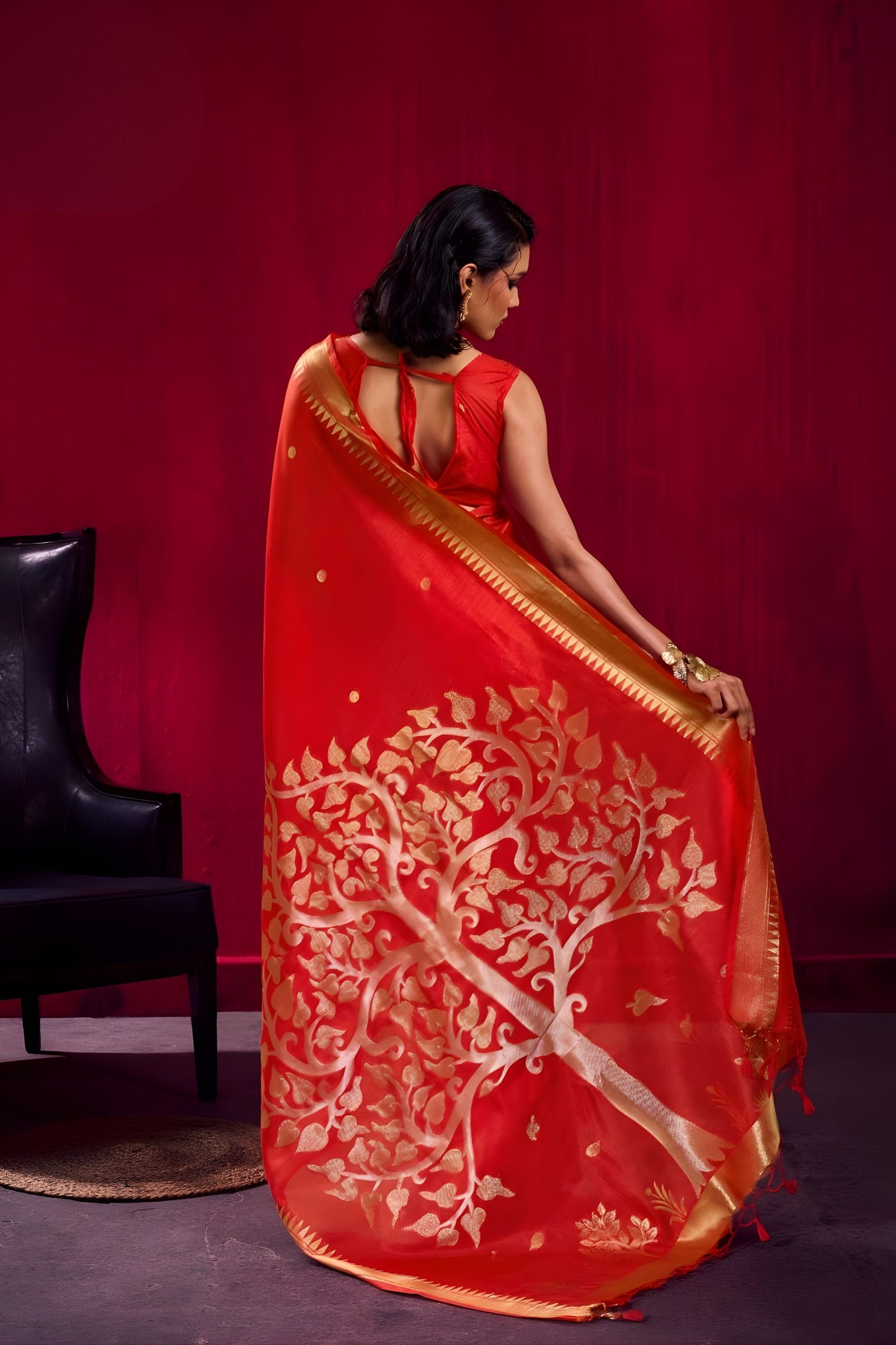 Red Silk Saree with Gold Zari Border Floral Pallu Traditional Saree