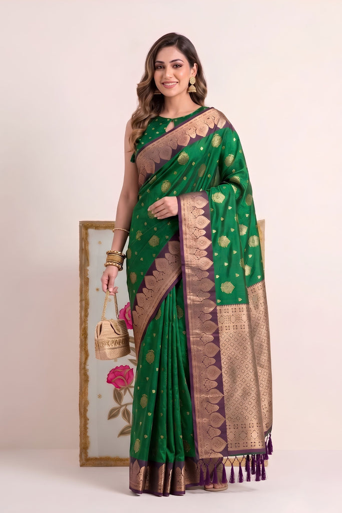 Graceful Green Silk Saree with Zari Weaving Work for Women