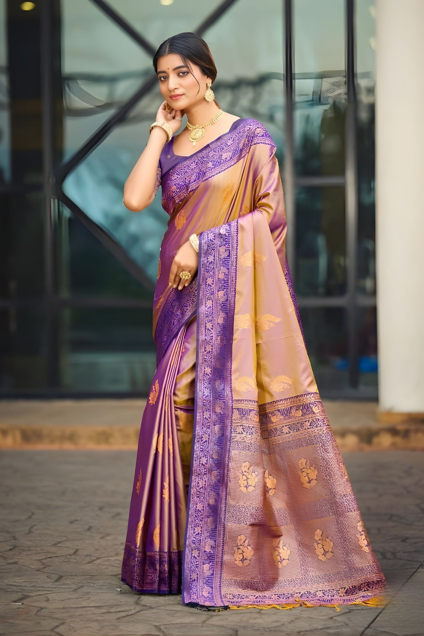Luxury Lavender Soft Silk Banarasi Saree with Rich Zari Weaving Work