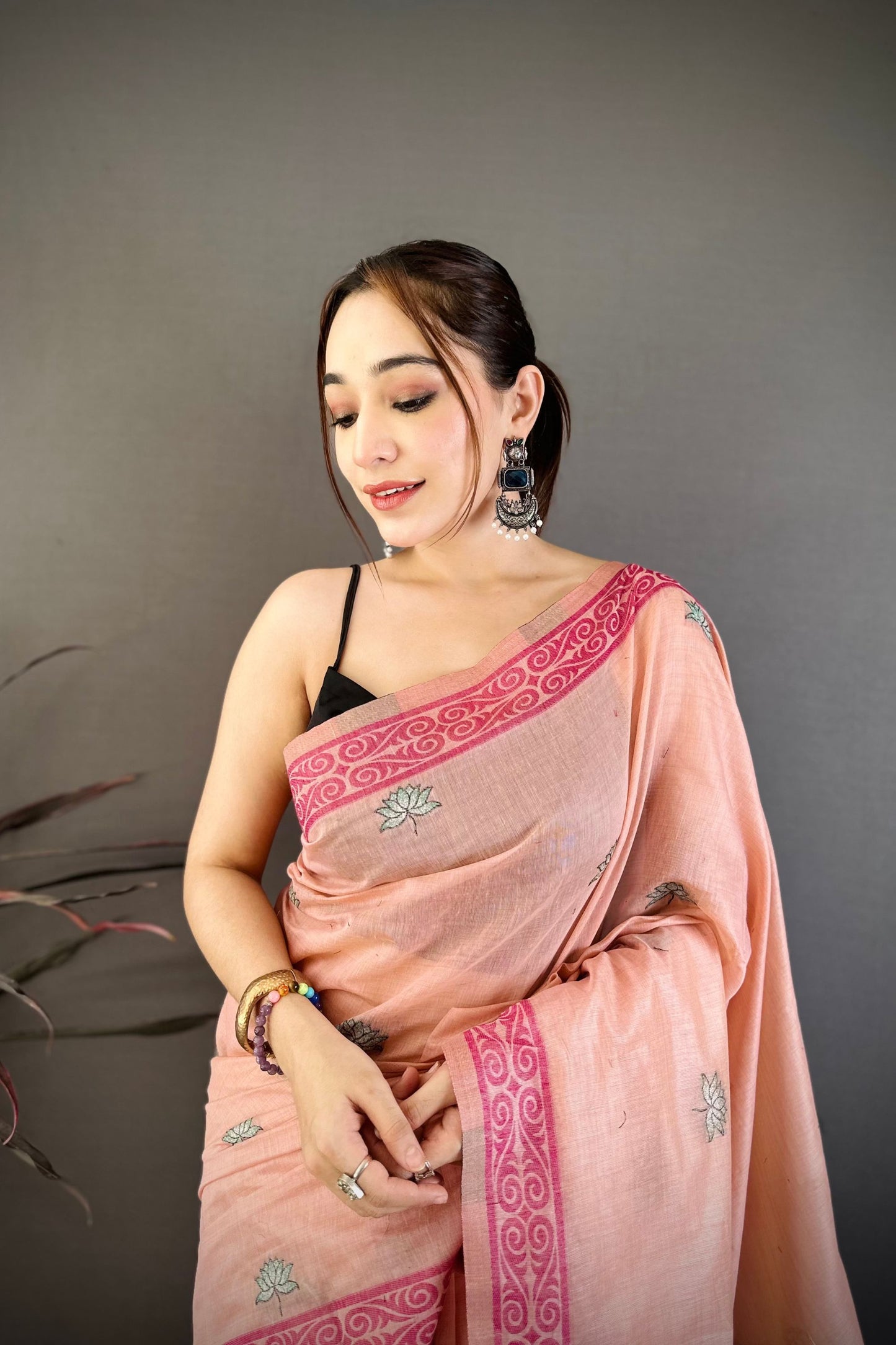 Peach Pink Linen Cotton Saree Artistic Elephant Print Pallu