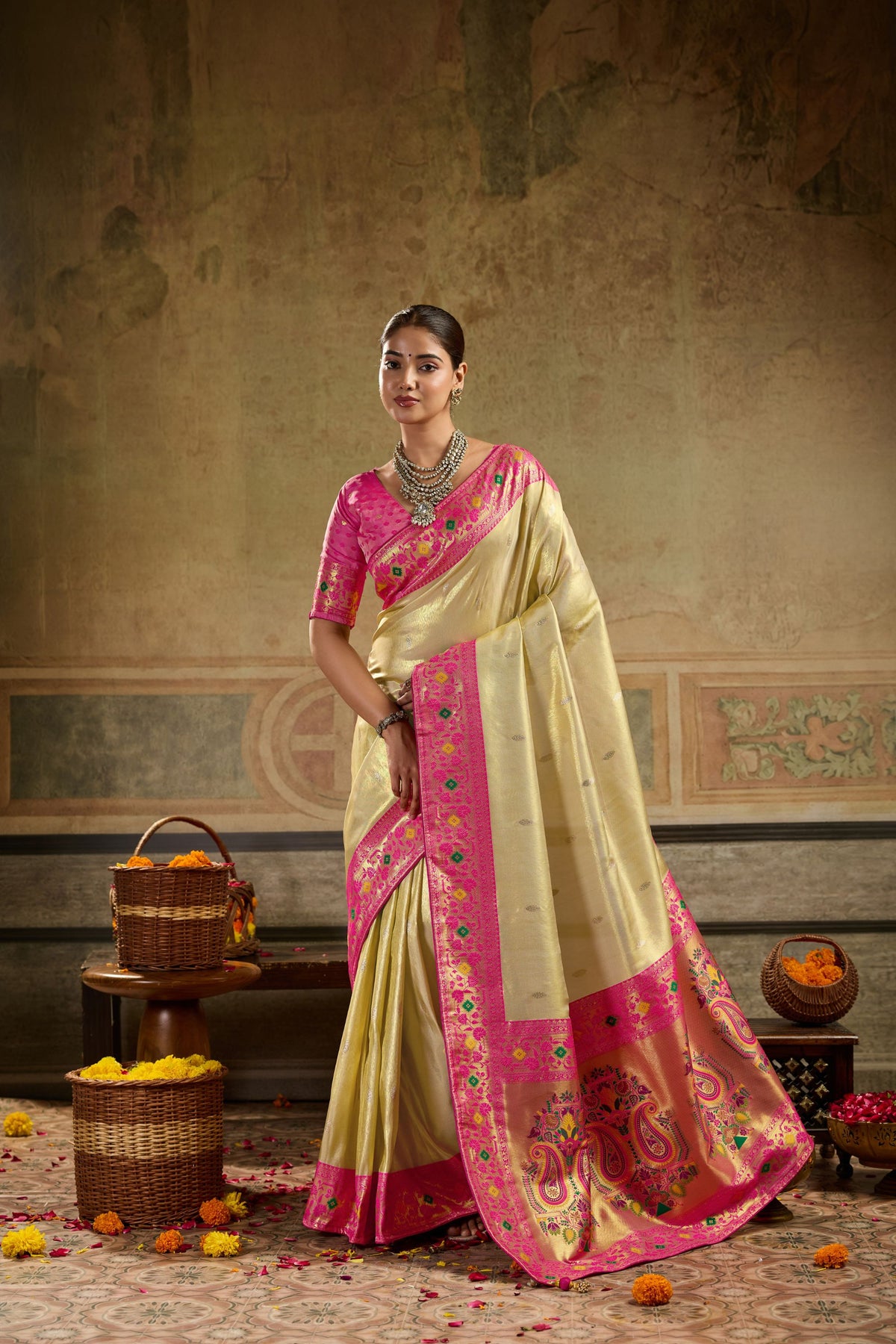Exquisite Golden Tissue Paithani Silk Saree with Zari Weaving for Women