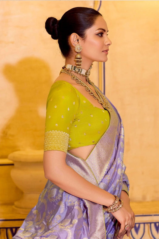 Lavender Banarasi Silk Saree With Golden Zari Contrast Green Blouse