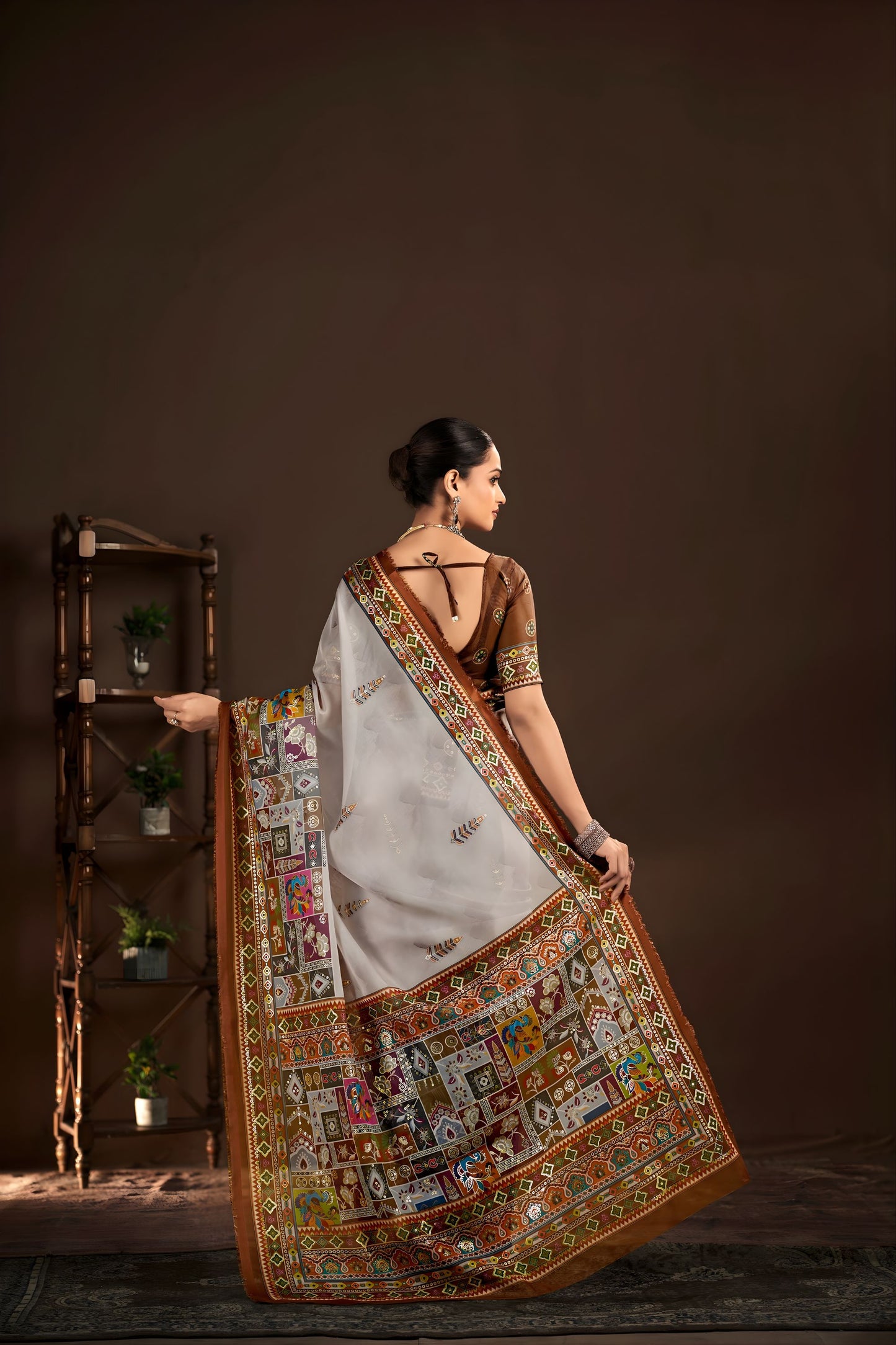 Premium Light Grey Premium Crepe Silk Digital Foil Print  Saree for Wedding