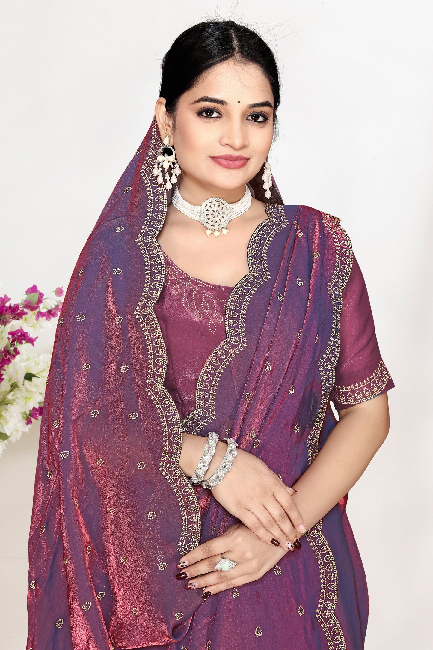 Wine Purple Dual Tone Silk Saree Zari Embroidered Border Buti Work