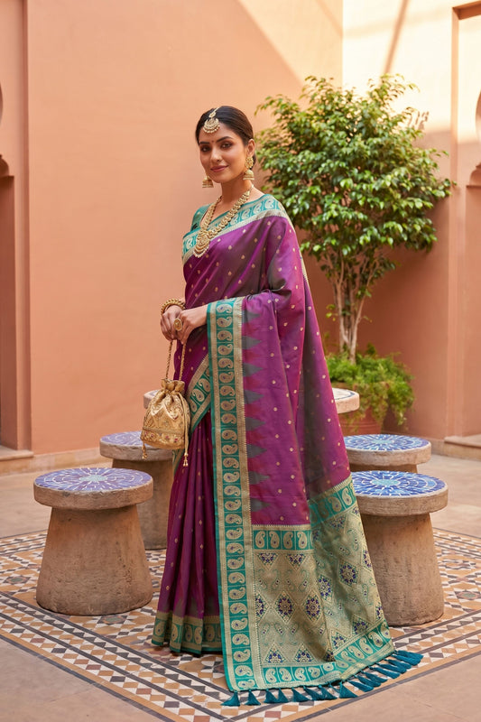 Magenta Silk Saree Teal Green Contrast Border Zari Weaving Festive Wear