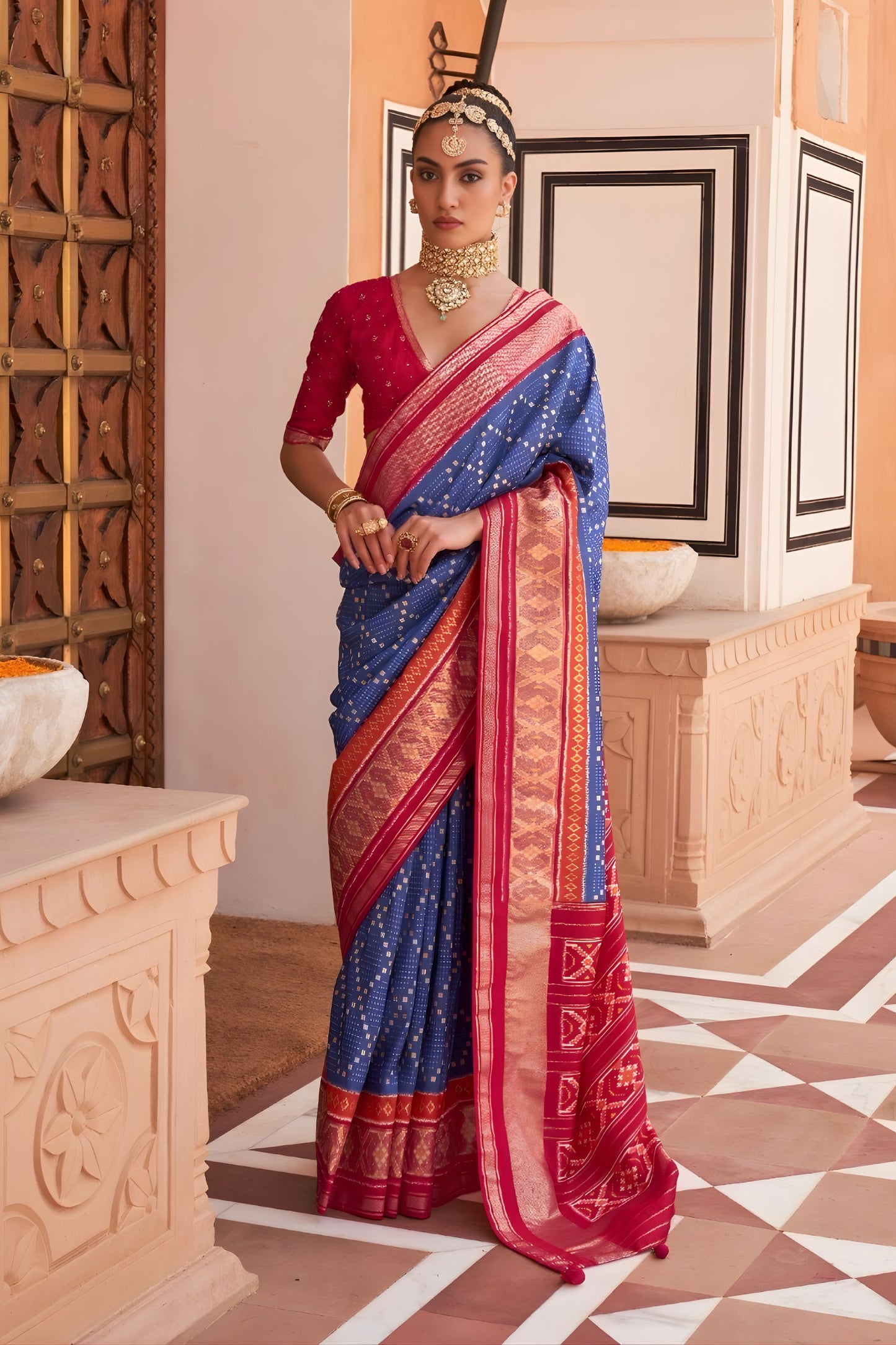 Royal Blue Banarasi Silk Saree Pink Contrast Border 