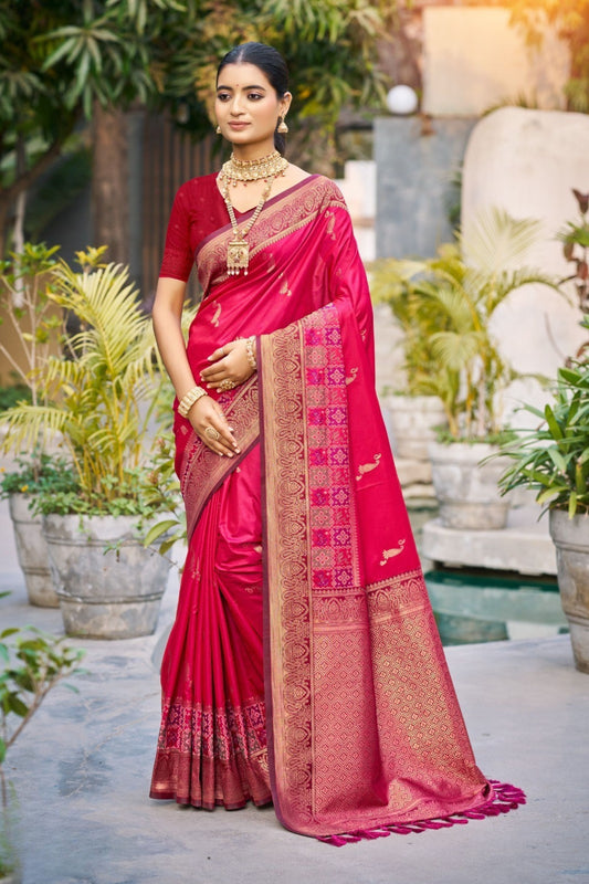 Traditional Pink Kanjivaram Silk Saree Rich Gold Zari Border Designer Pallu