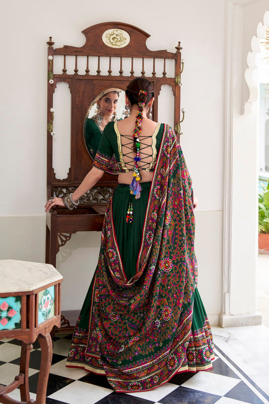 Green Embroidered Navratri Lehenga Choli with Dupatta Traditional Gujarati  Ghagra Choli for Festivals