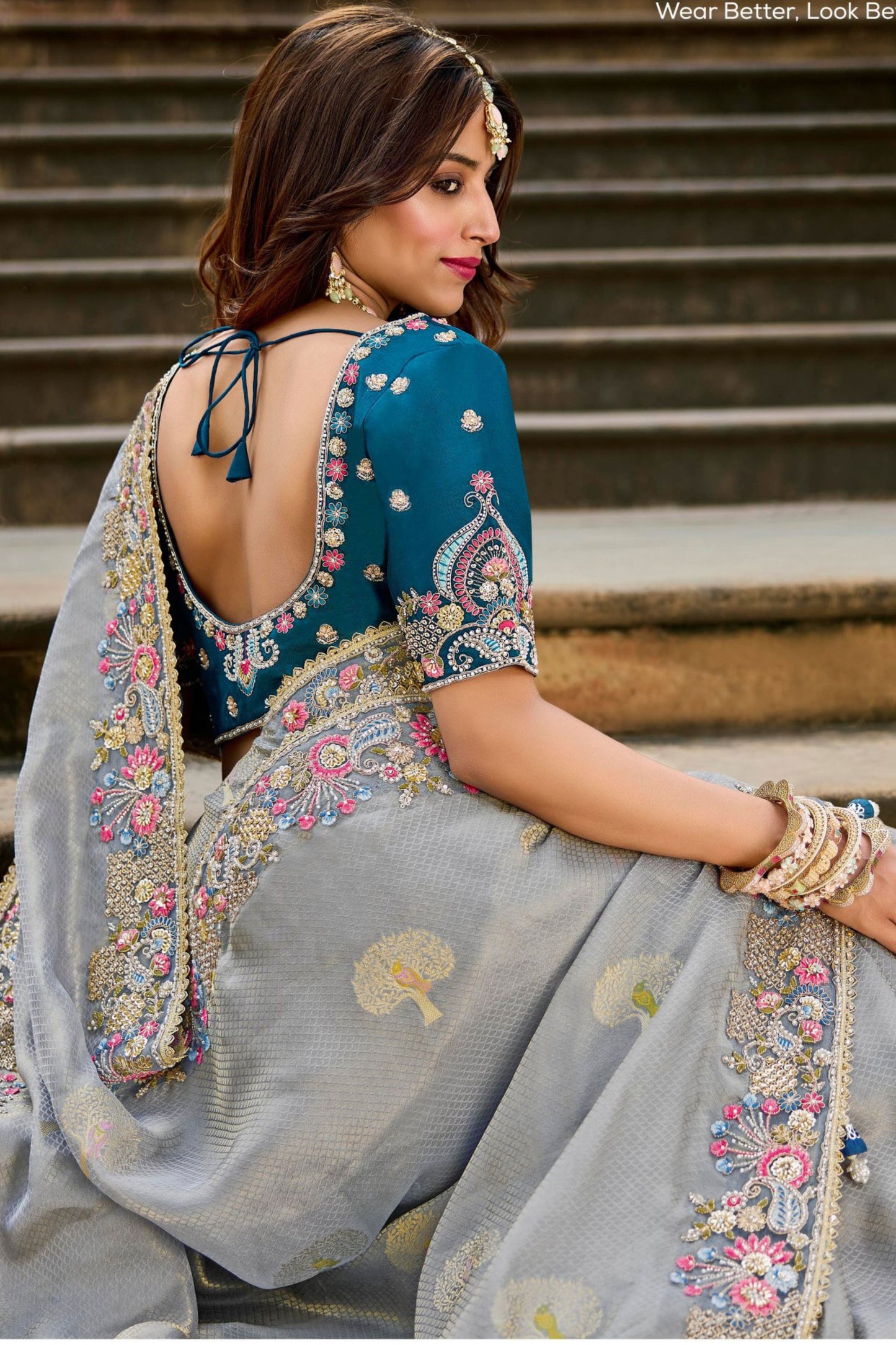 Elegant Grey Silk Saree Contrast Blue Blouse Festive Wear