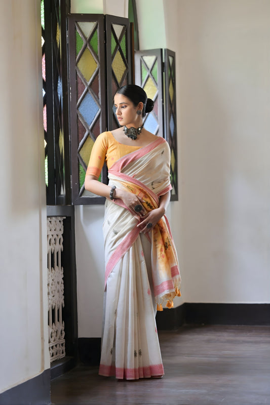 Elegant Off-White Handloom Cotton Saree Pink Border Yellow Pallu