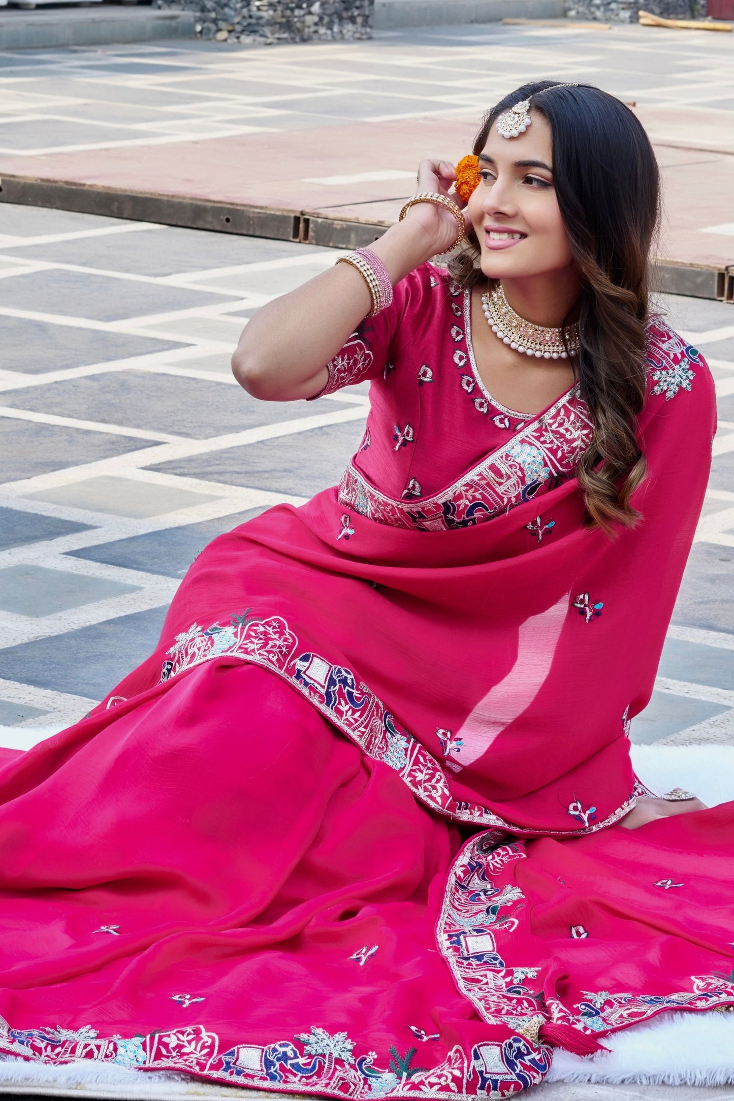 Hot Pink Georgette Saree Elephant Embroidery Border Blouse