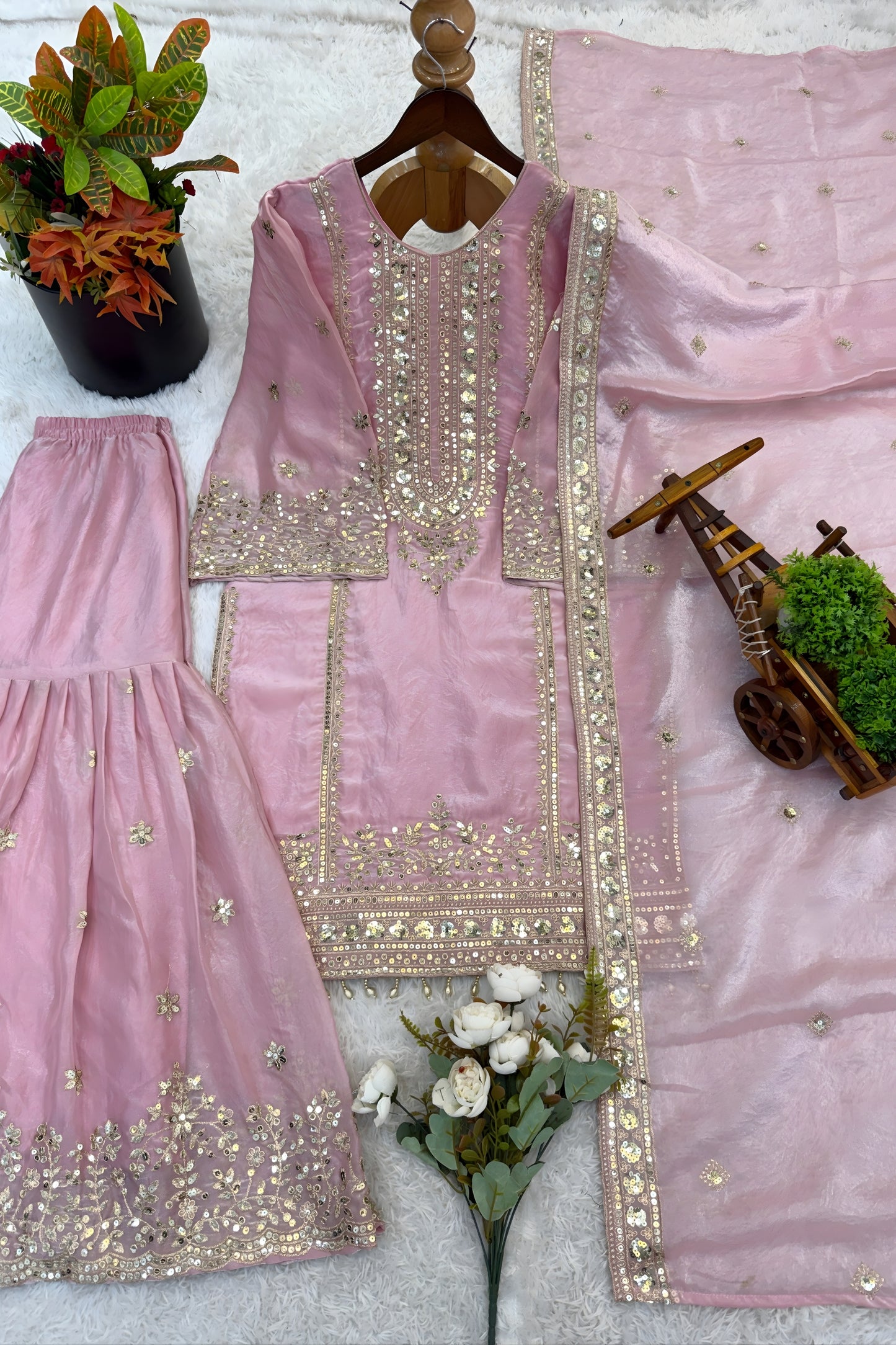 Stylish Dusty Pink Embroidered Fendy Silk Pakistani Salwar Suit with Palazzo for Women