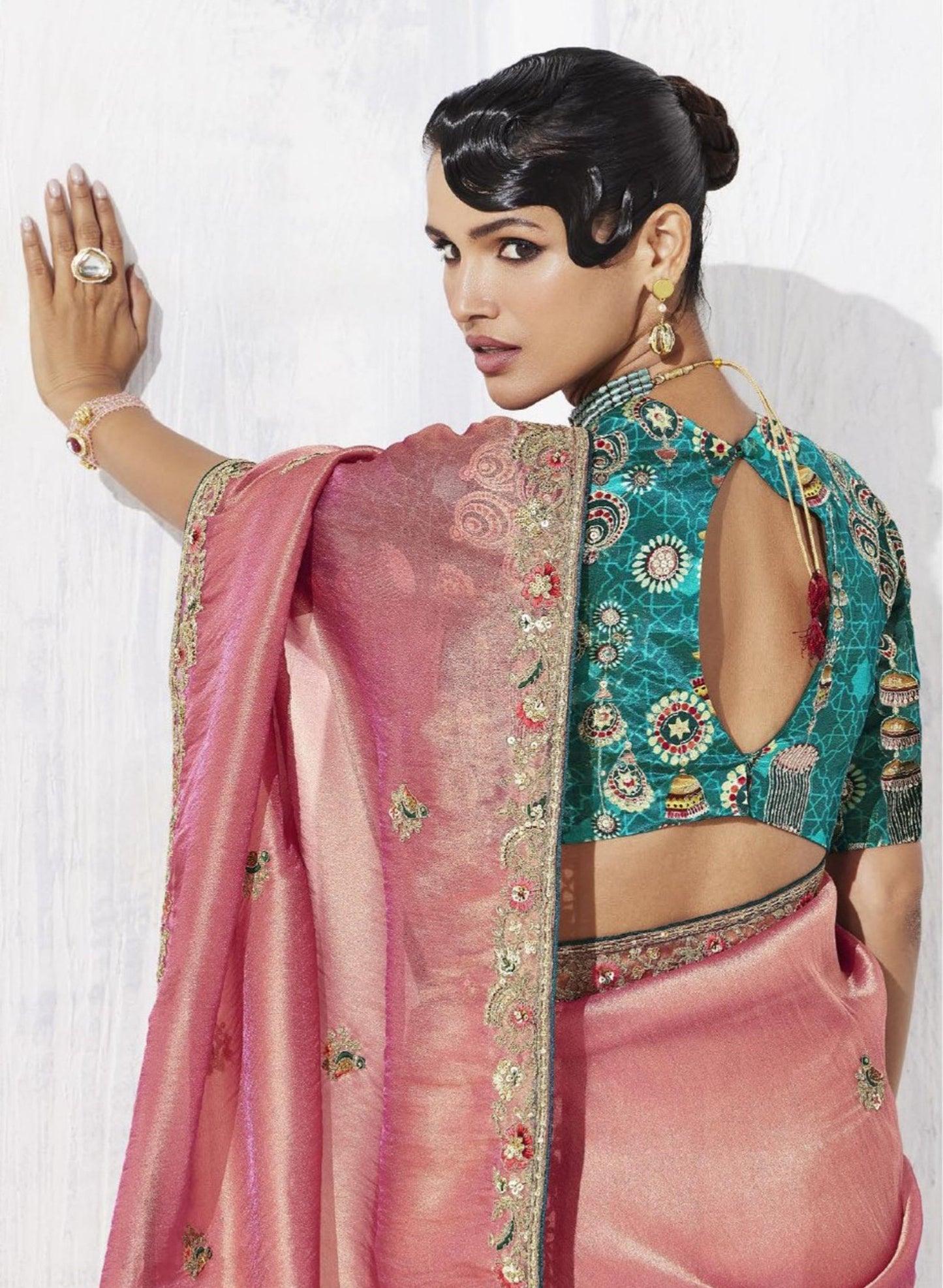 Designer Pink Saree Border Green Blouse Party Wear