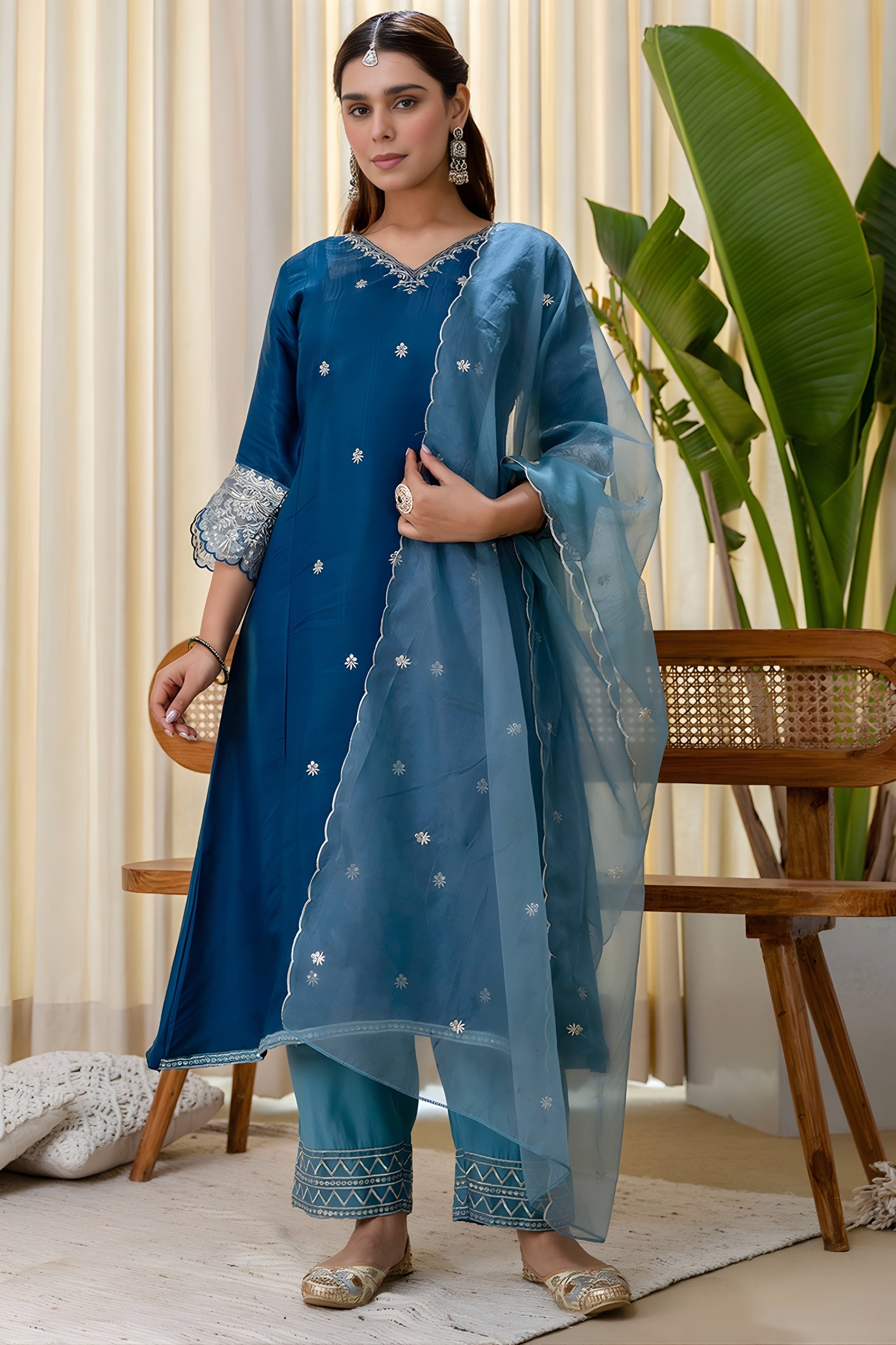 Lovely Teal Blue Silk Blend Embroidered Salwar Suit with Organza Dupatta for Women