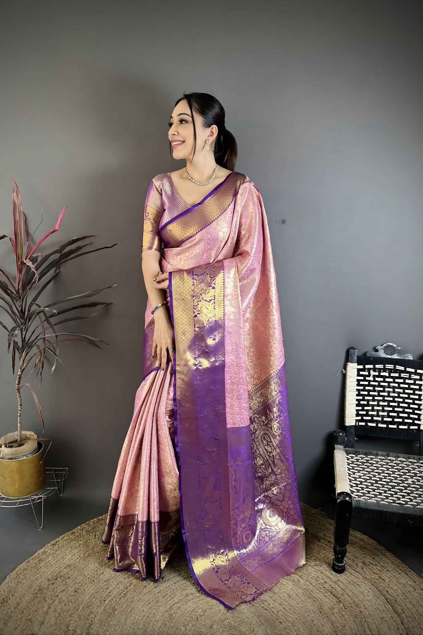Luxury Baby Pink Kanjivaram Silk Weaving Zari Work Saree for Wedding