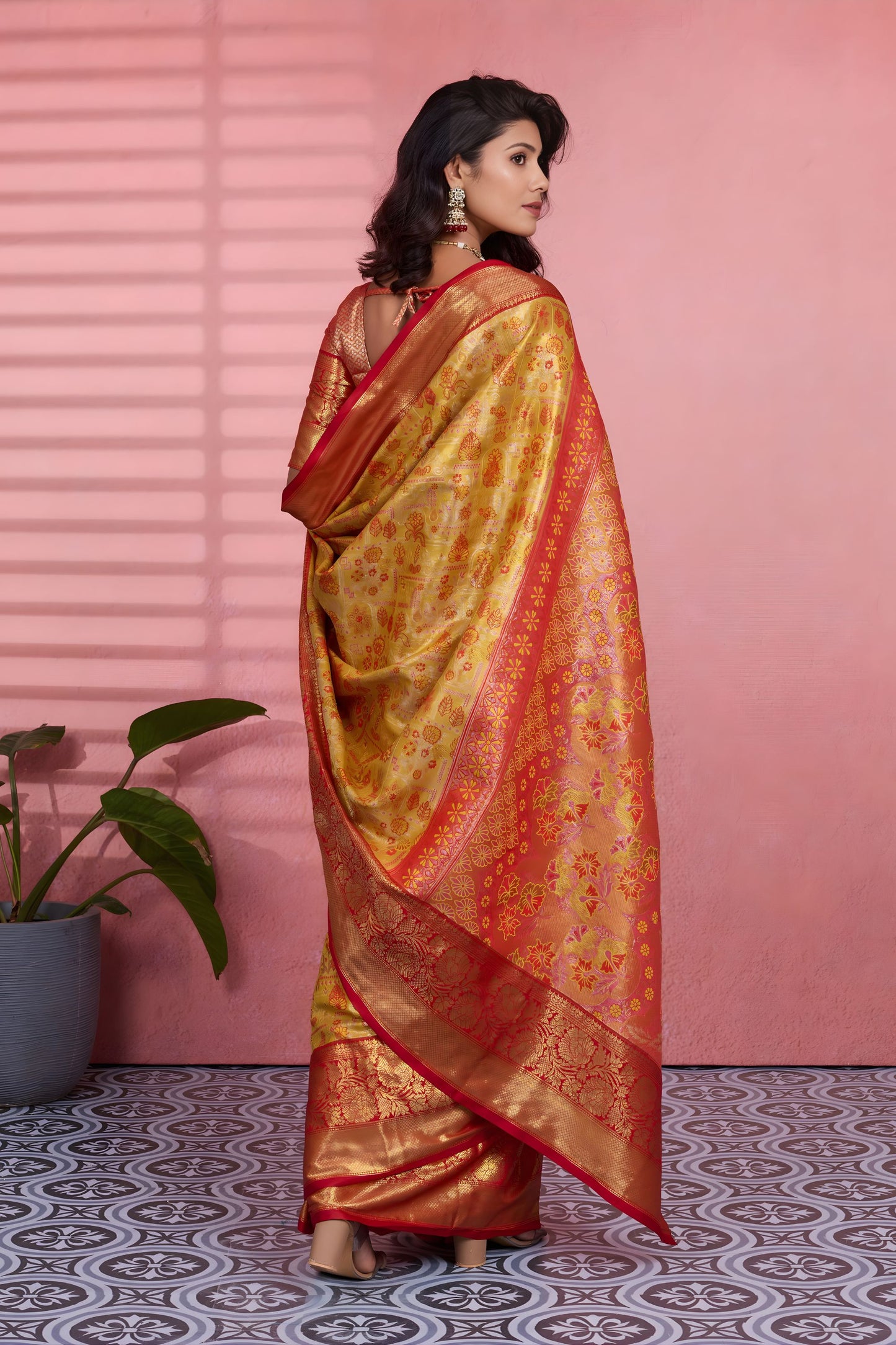 Graceful Mustard Yellow Kanchipuram Silk Saree with Weaving Work for Women