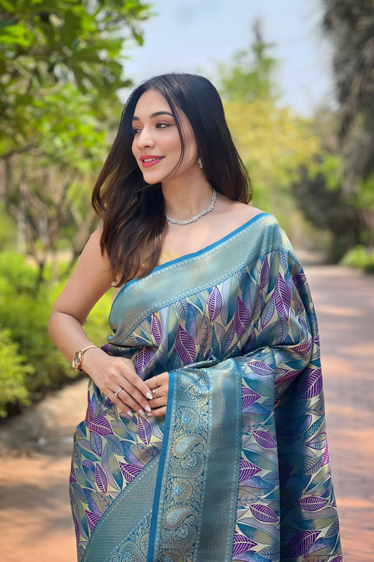 Elegant Sky Blue Kanchipattu Silk Weaving Work Saree for Women