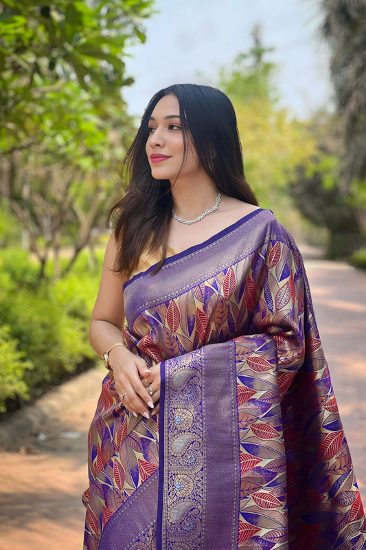 Stylish Lavender Kanchipattu Silk Weaving Work Saree for Women