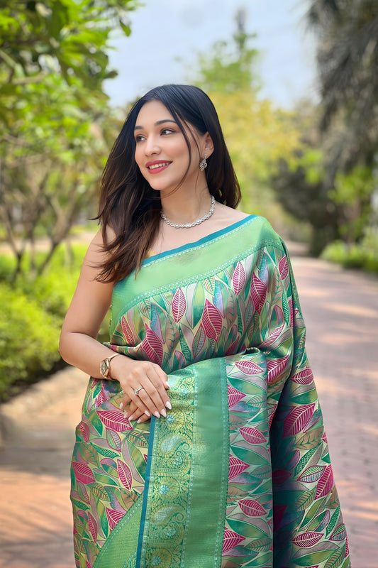 Graceful Sea Green Kanchipattu Silk Weaving Work Saree for Women