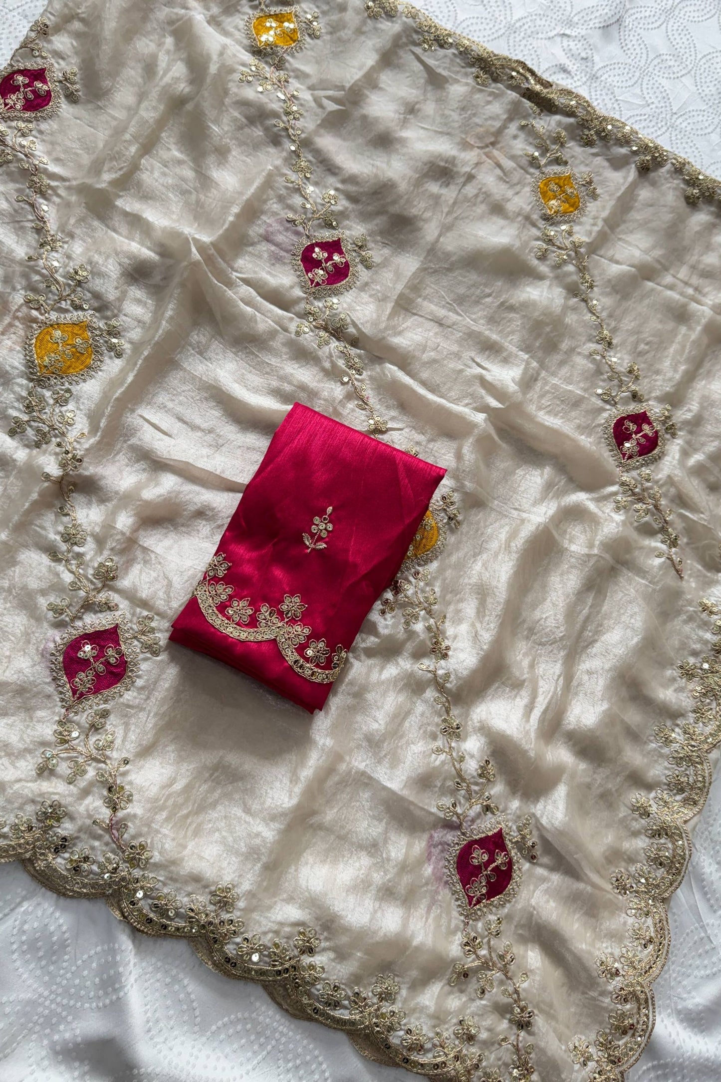 Elegant Off White Fendy Satin Silk Mono Banglory Saree for Women