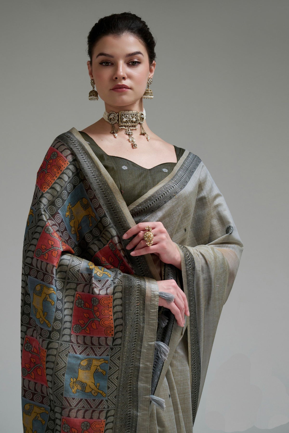 Luxury Grey Jamdani Cotton Saree with Traditional Printed Work for Women