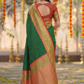Elegant Dark Green Silk Jacquard Work Saree Border for Women